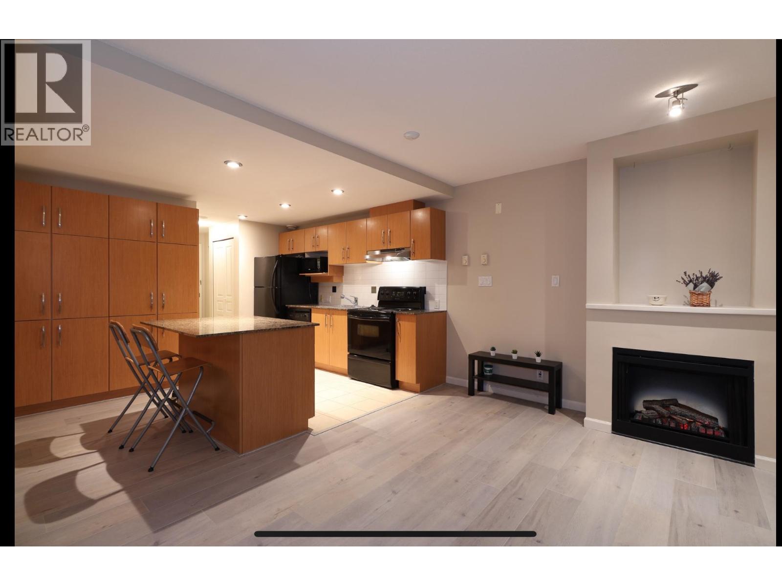 9288  University Crescent, Burnaby, British Columbia  V5A 4X7 - Photo 35 - R3070548