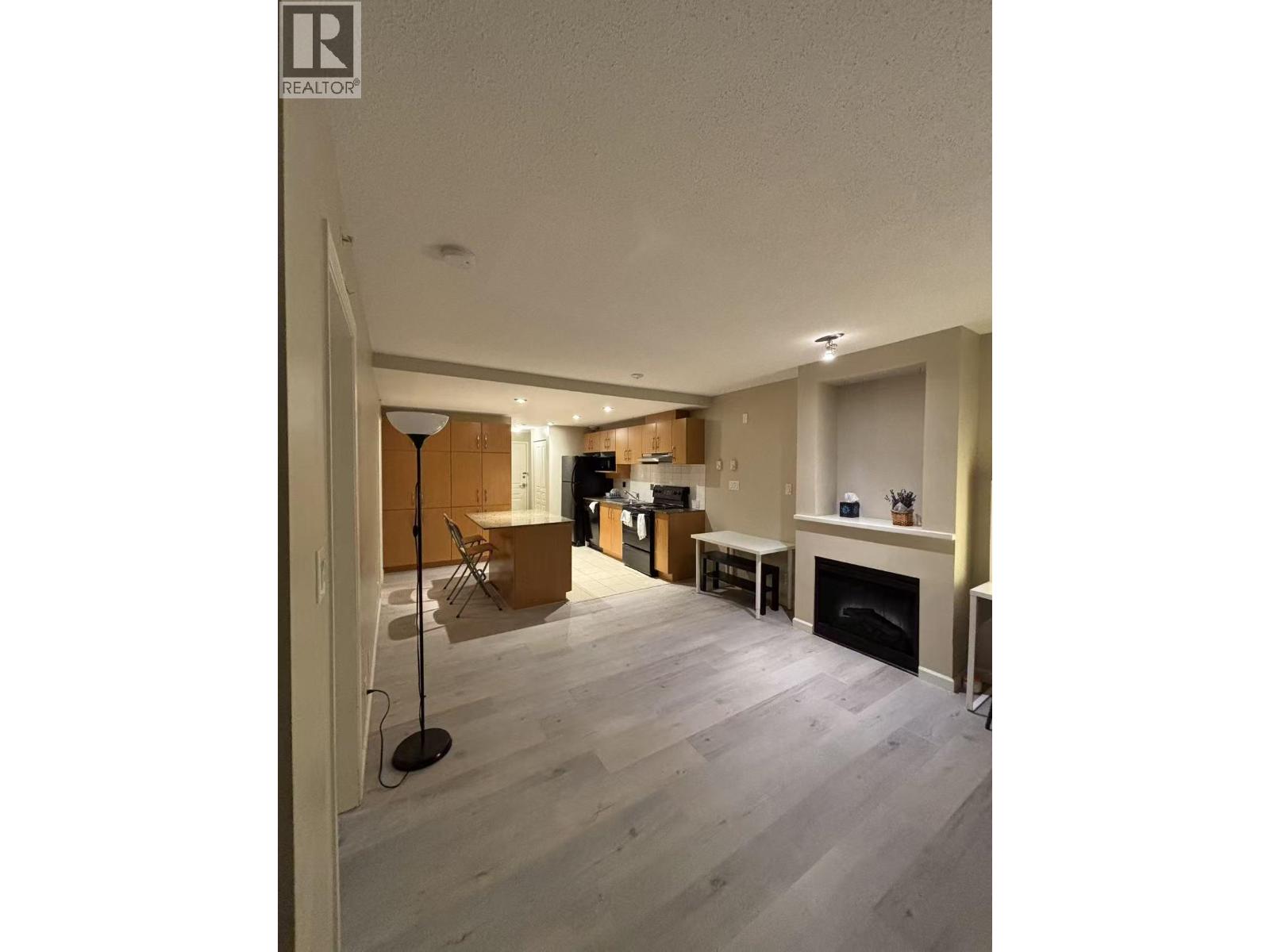 9288  University Crescent, Burnaby, British Columbia  V5A 4X7 - Photo 13 - R3070548