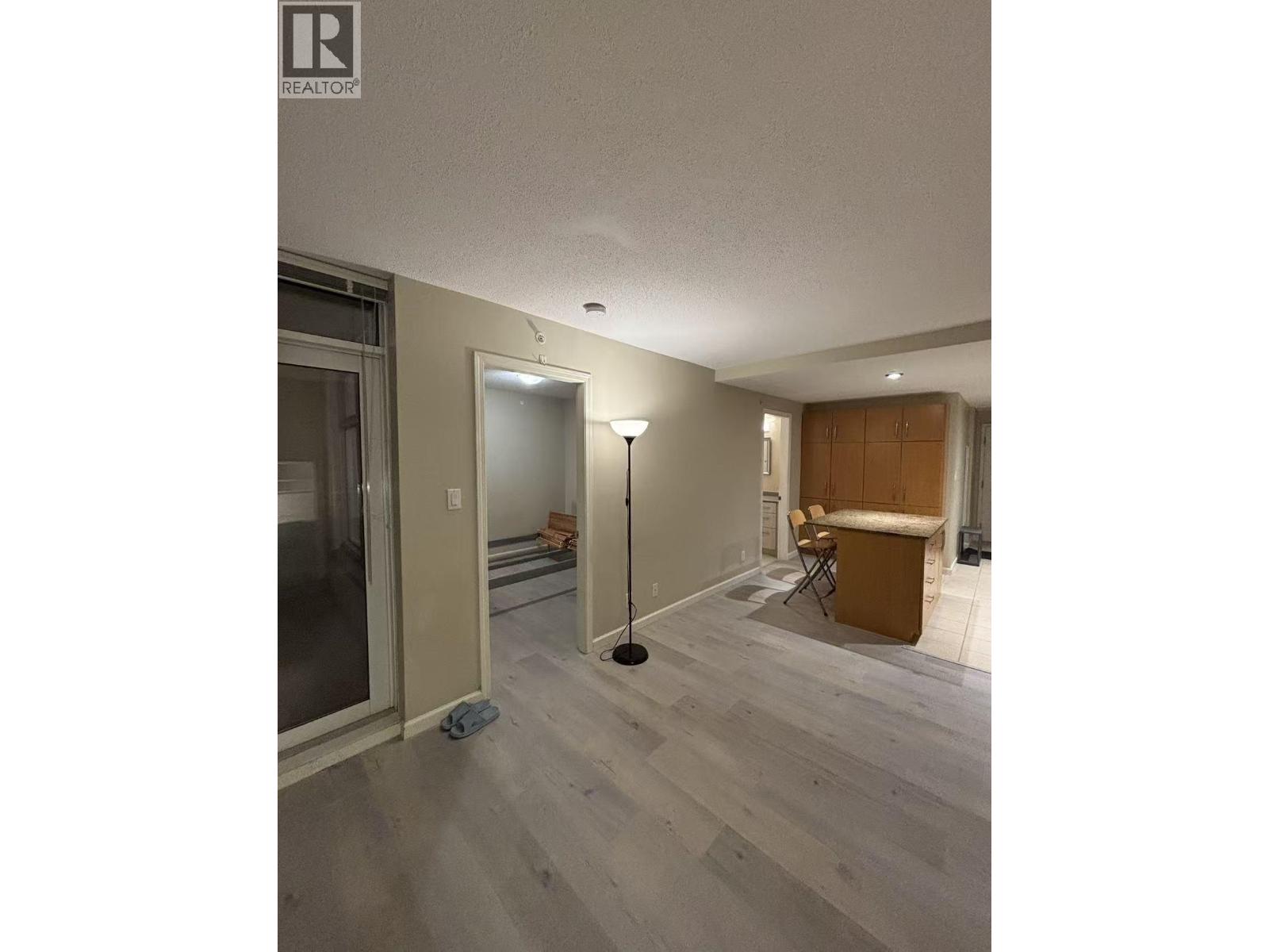 9288  University Crescent, Burnaby, British Columbia  V5A 4X7 - Photo 21 - R3070548