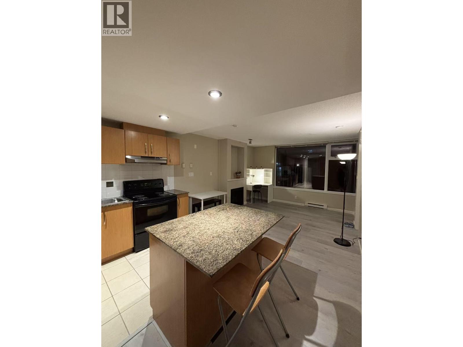 9288  University Crescent, Burnaby, British Columbia  V5A 4X7 - Photo 18 - R3070548