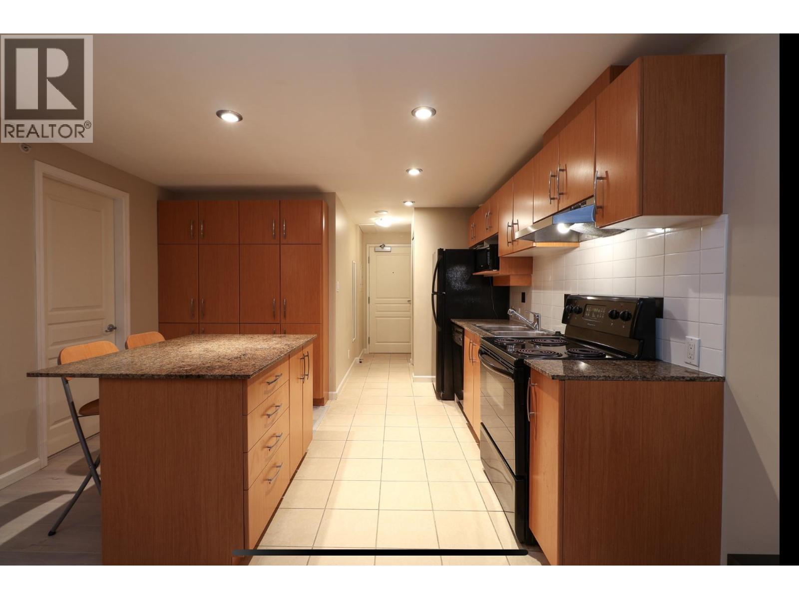 9288  University Crescent, Burnaby, British Columbia  V5A 4X7 - Photo 36 - R3070548