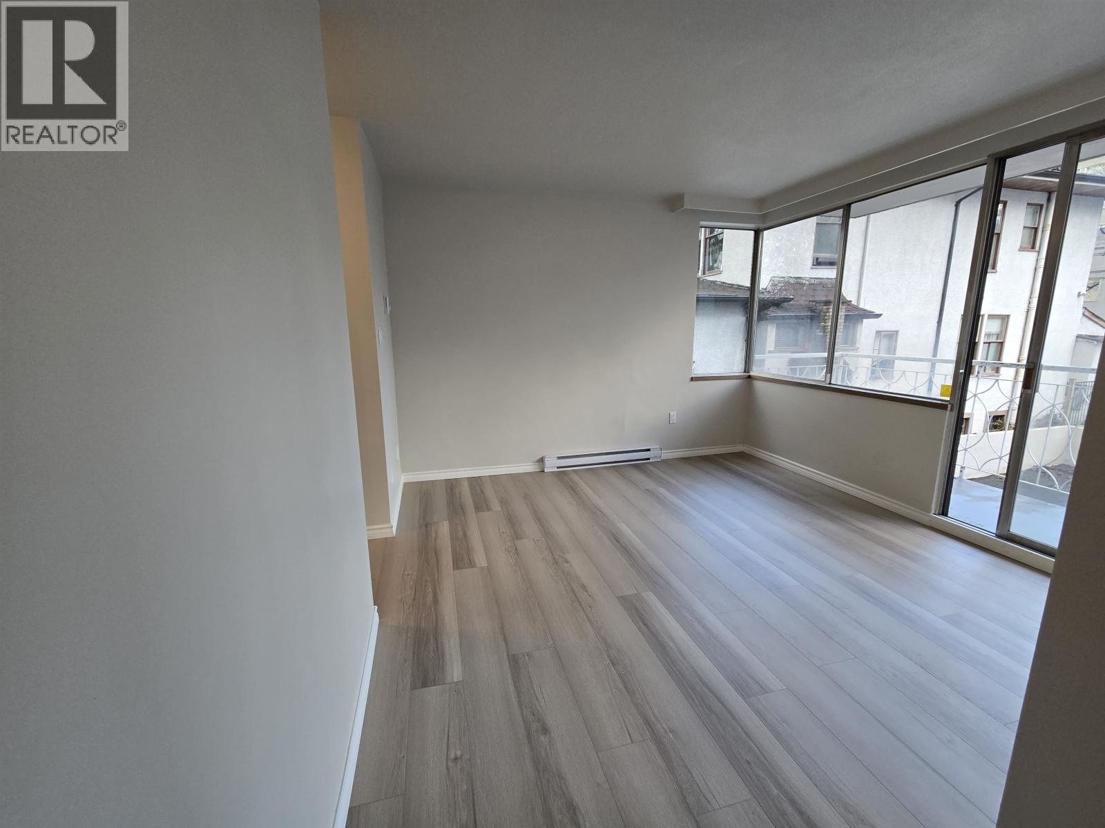 304 1219 Harwood Street, Vancouver, British Columbia  V6E 1S5 - Photo 5 - R3073884