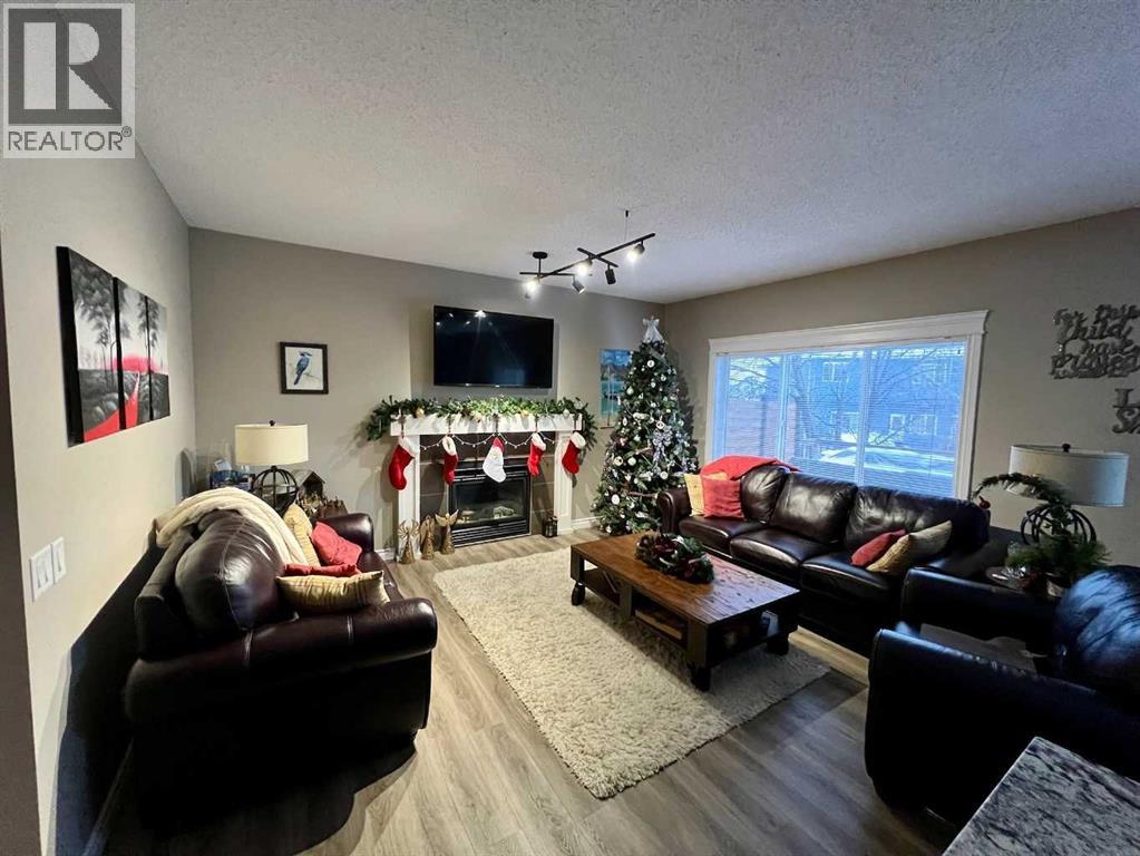 2117 Reunion Boulevard Nw, Airdrie, Alberta  T4B 0J2 - Photo 4 - A2275450