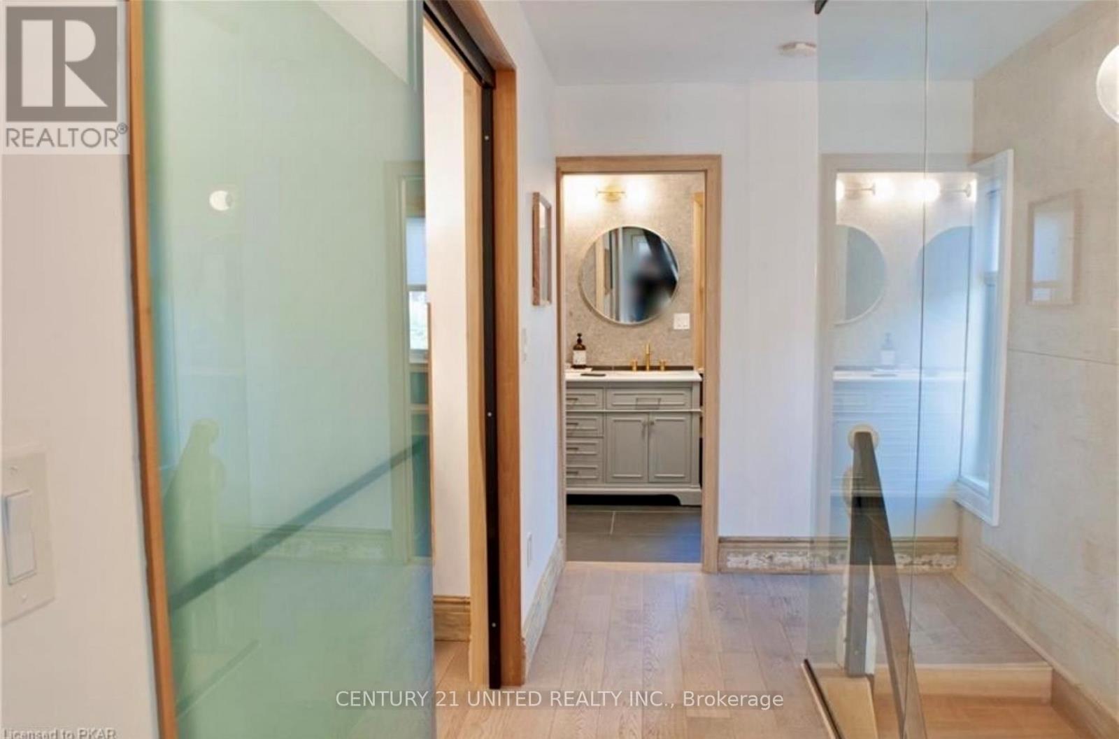 508 Sherbrooke Street, Peterborough, Ontario  K9J 2P3 - Photo 14 - X12430327