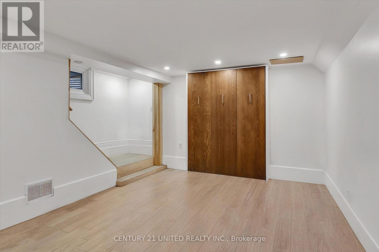 508 Sherbrooke Street, Peterborough, Ontario  K9J 2P3 - Photo 23 - X12430327