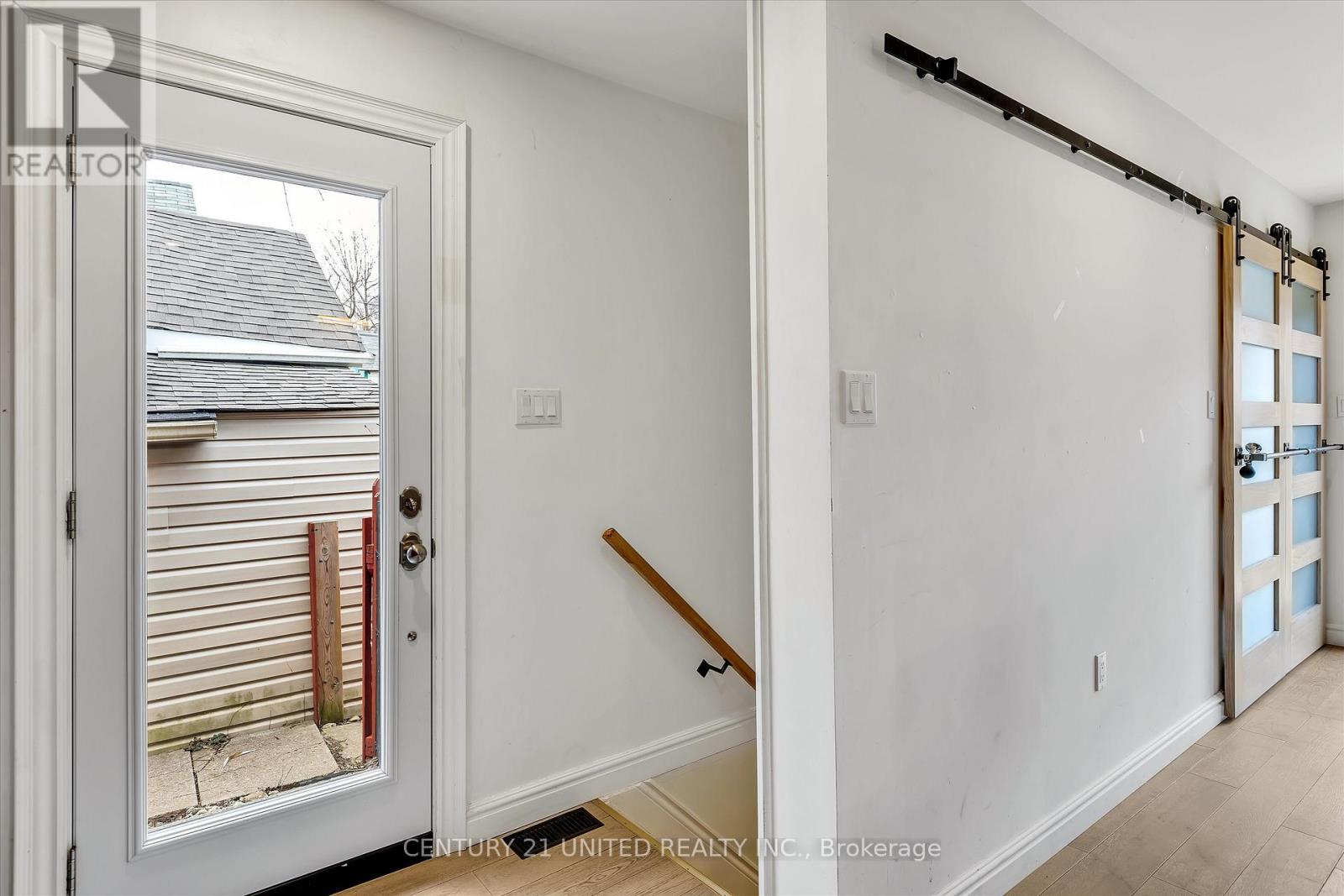 508 Sherbrooke Street, Peterborough, Ontario  K9J 2P3 - Photo 22 - X12430327