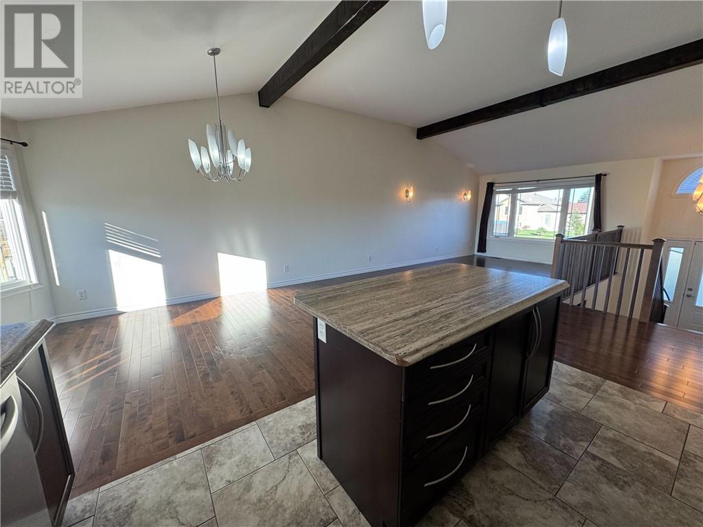 4623 Country Club Drive Unit# Upper, Azilda, Ontario  P0M 1B0 - Photo 10 - 2125942