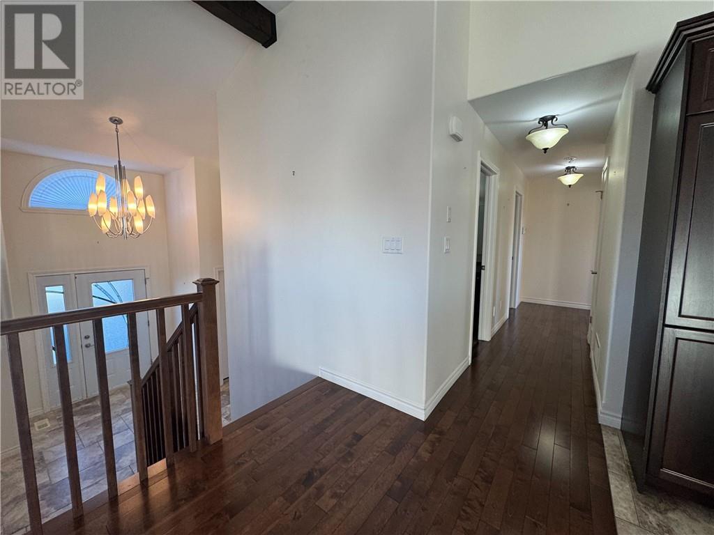 4623 Country Club Drive Unit# Upper, Azilda, Ontario  P0M 1B0 - Photo 18 - 2125942