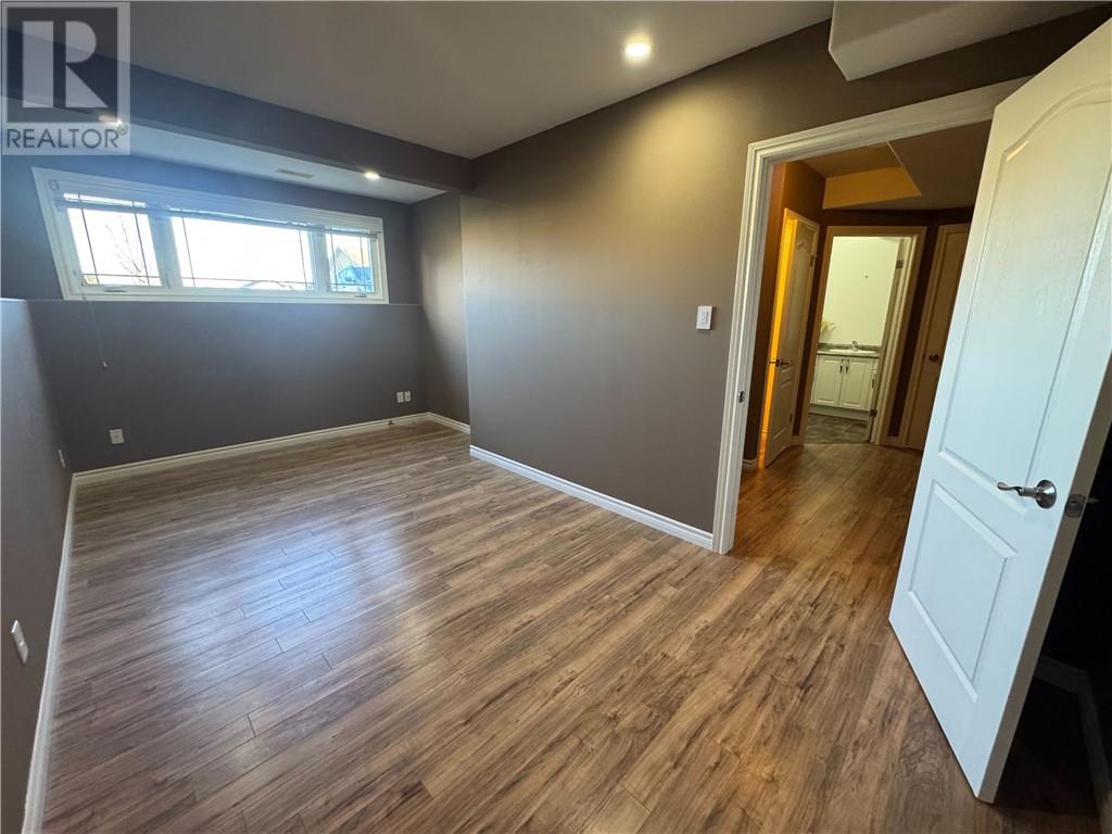 4623 Country Club Drive Unit# Upper, Azilda, Ontario  P0M 1B0 - Photo 34 - 2125942