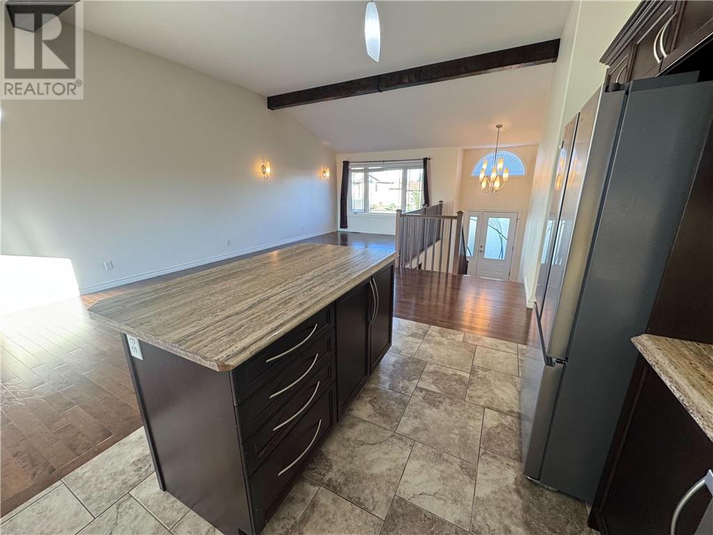 4623 Country Club Drive Unit# Upper, Azilda, Ontario  P0M 1B0 - Photo 9 - 2125942