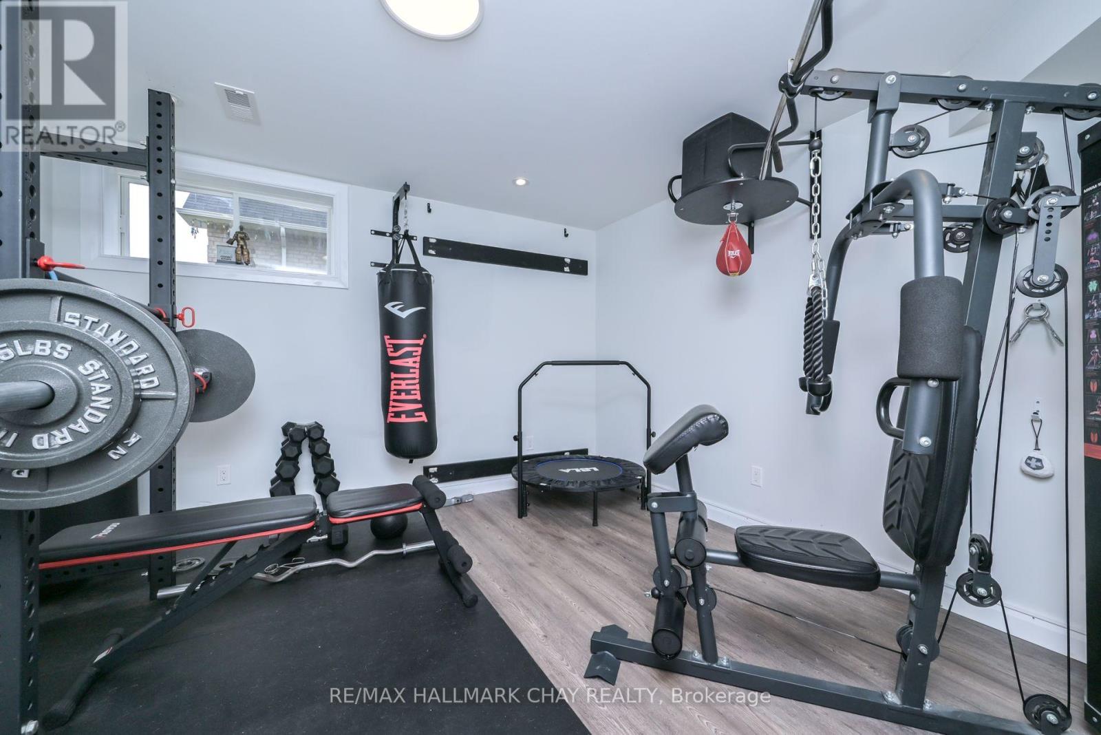 7629 Keenansville Road, Adjala-Tosorontio, Ontario  L0G 1W0 - Photo 30 - N12461685