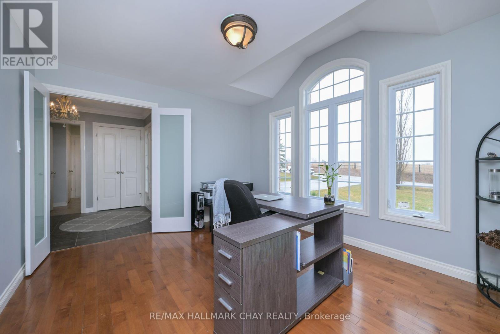 7629 Keenansville Road, Adjala-Tosorontio, Ontario  L0G 1W0 - Photo 5 - N12461685