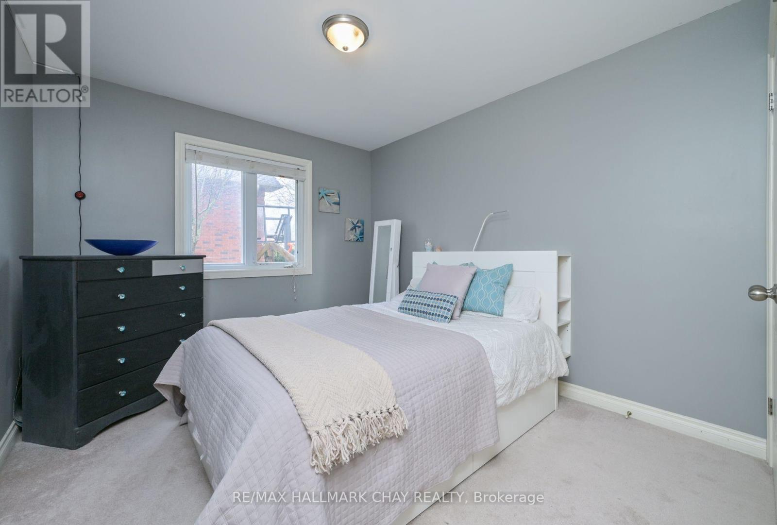 7629 Keenansville Road, Adjala-Tosorontio, Ontario  L0G 1W0 - Photo 21 - N12461685