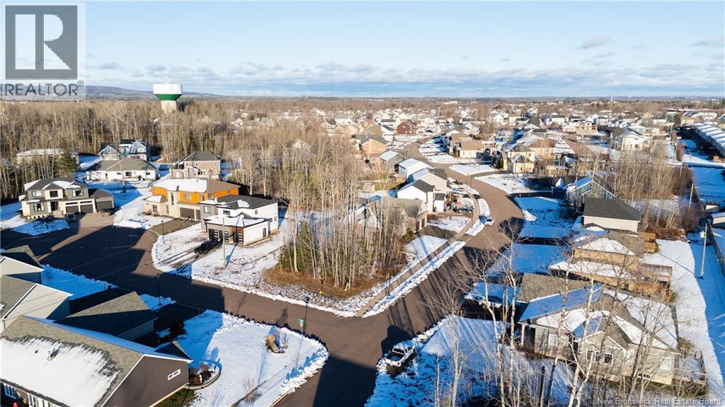 77 Blackstone, Moncton, New Brunswick  E1G 0P4 - Photo 1 - NB131390