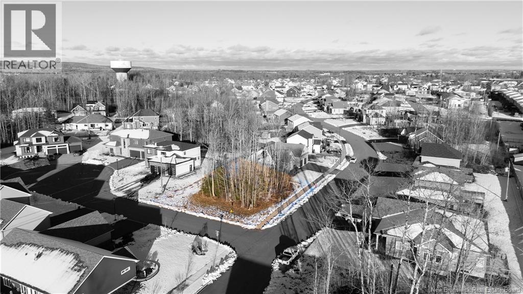 77 Blackstone, Moncton, New Brunswick  E1G 0P4 - Photo 2 - NB131390