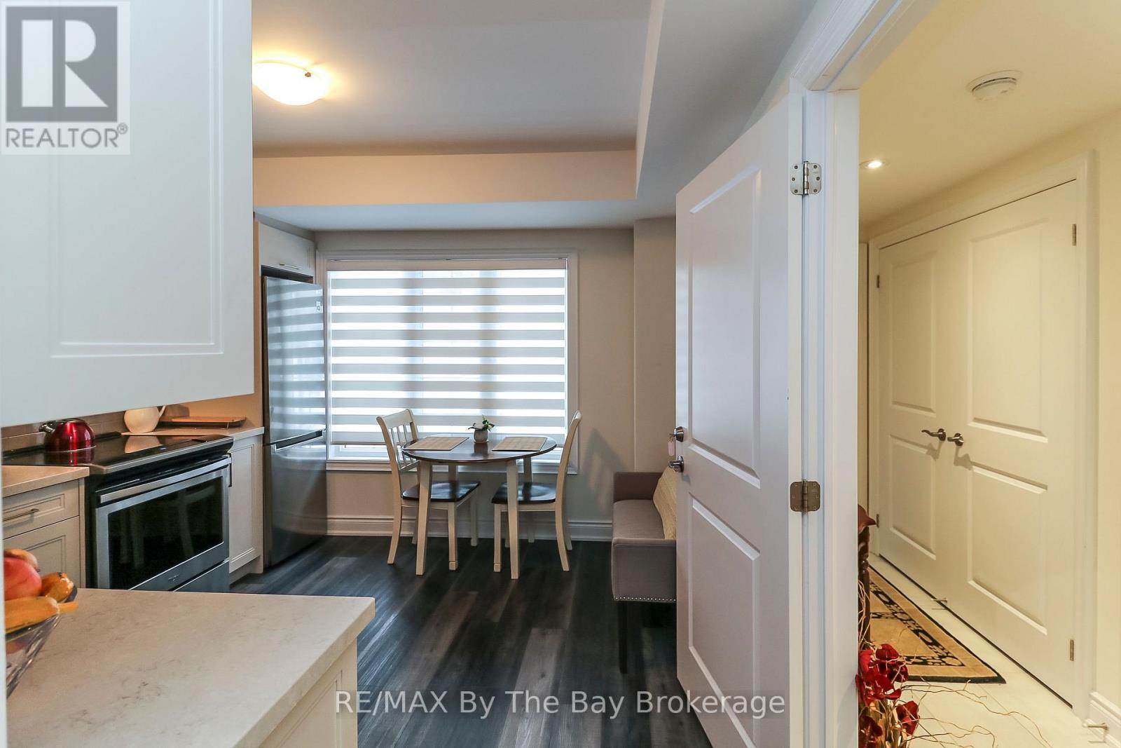 578 Mosley Street, Wasaga Beach, Ontario  L9Z 2H9 - Photo 15 - S12642344