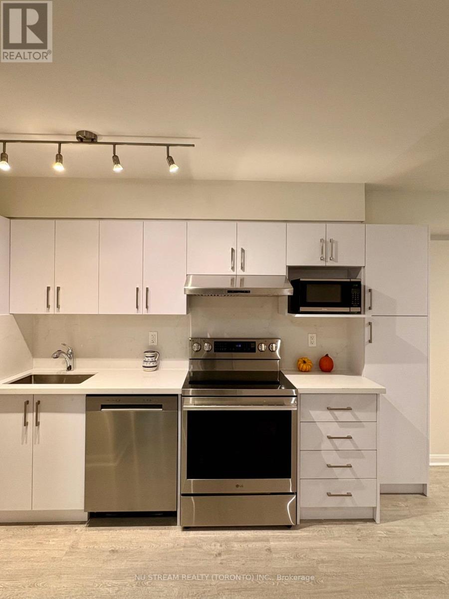 318 - 111 Elizabeth Street, Toronto, Ontario  M5G 1P7 - Photo 6 - C12642308