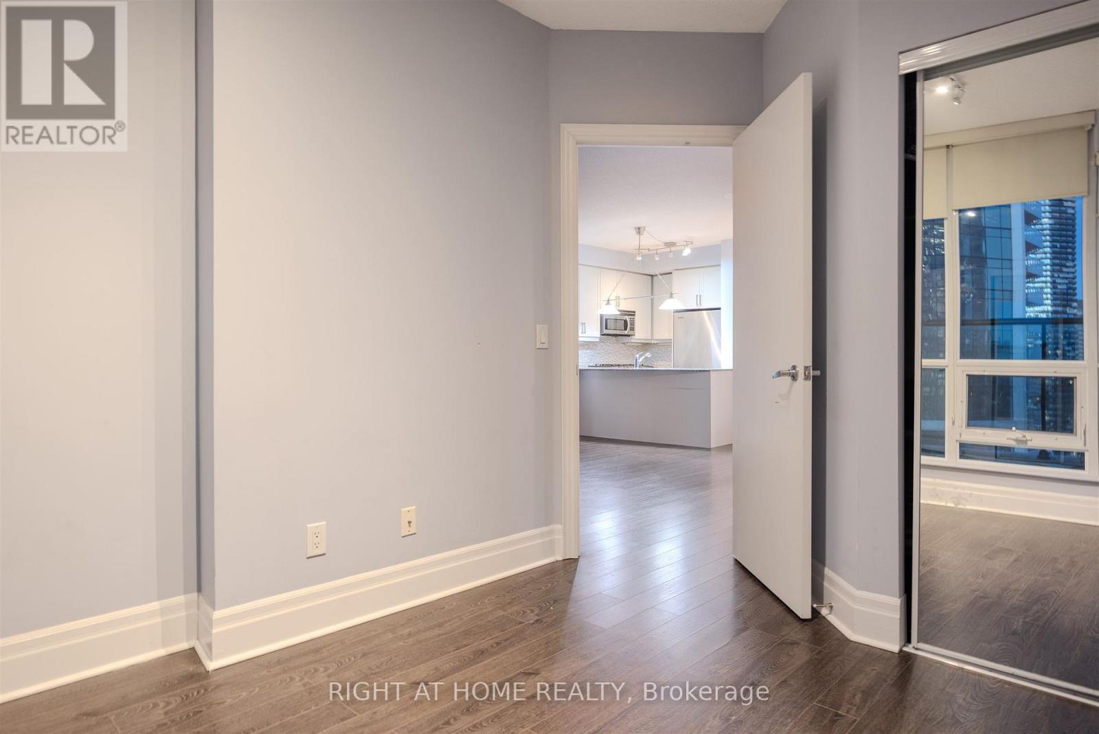 3805 - 16 Yonge Street, Toronto, Ontario  M5E 2A1 - Photo 17 - C12642314