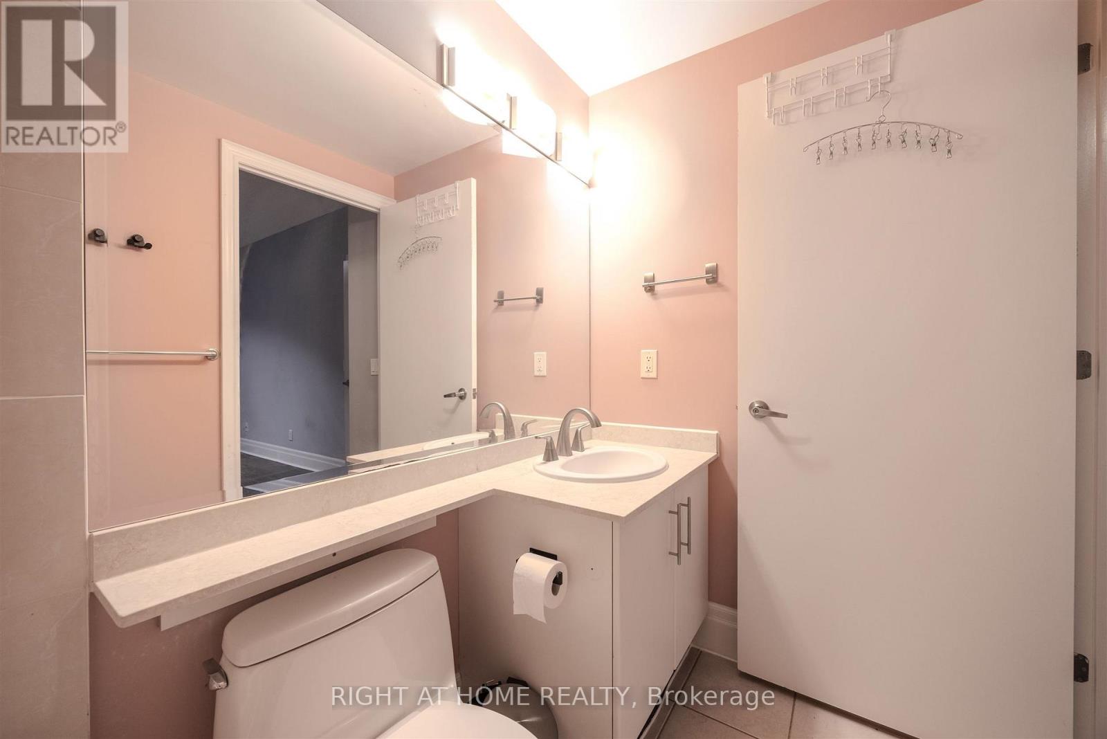 3805 - 16 Yonge Street, Toronto, Ontario  M5E 2A1 - Photo 26 - C12642314