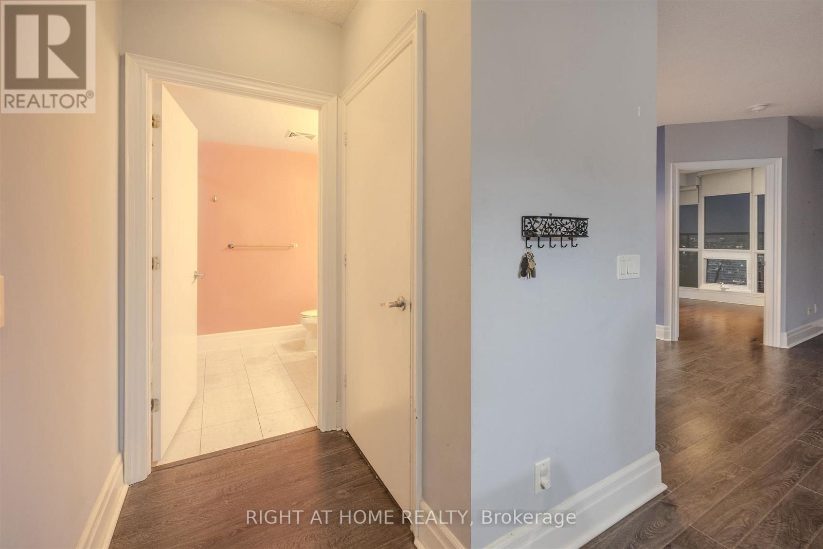 3805 - 16 Yonge Street, Toronto, Ontario  M5E 2A1 - Photo 27 - C12642314