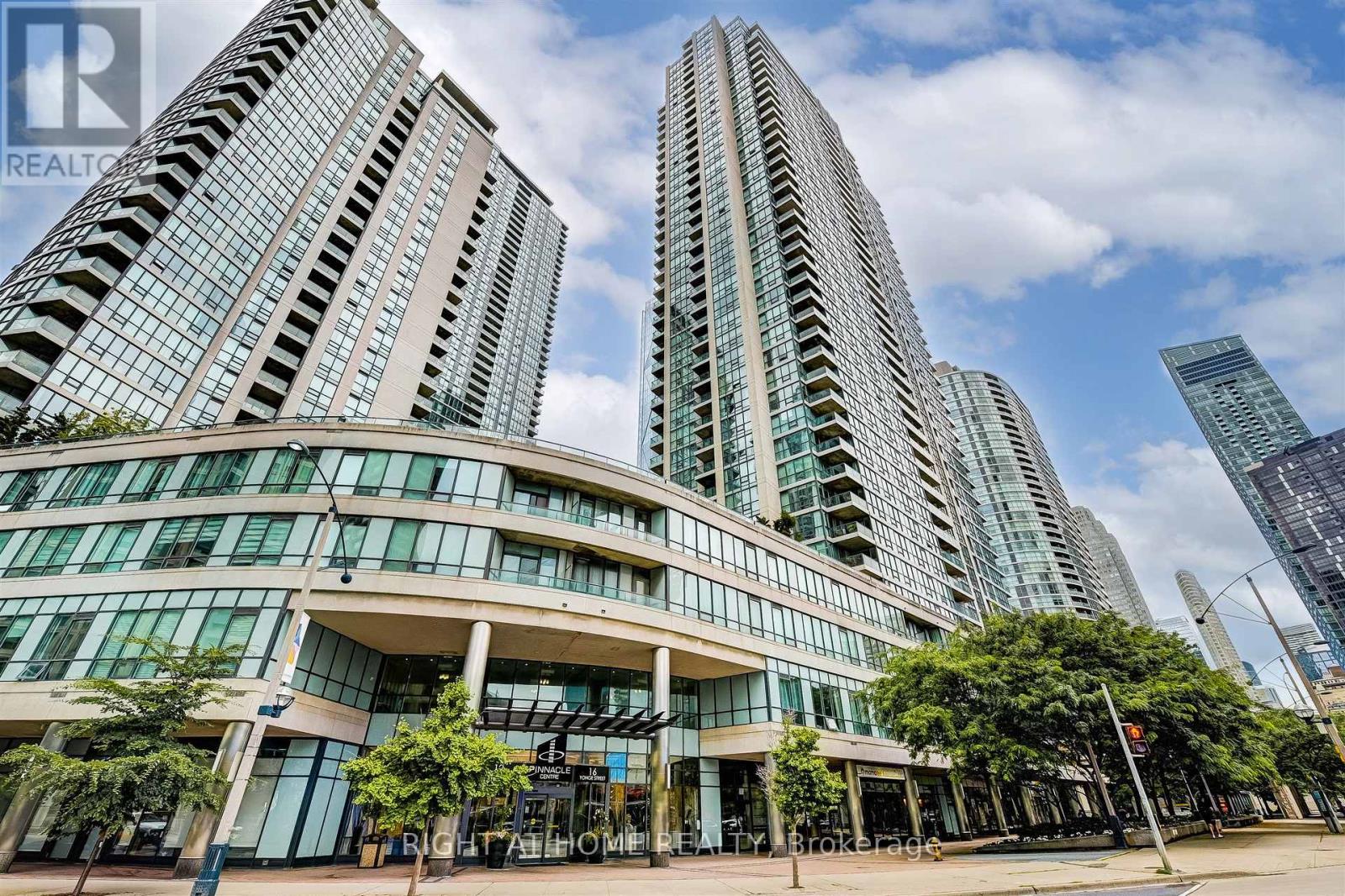 3805 - 16 Yonge Street, Toronto, Ontario  M5E 2A1 - Photo 3 - C12642314