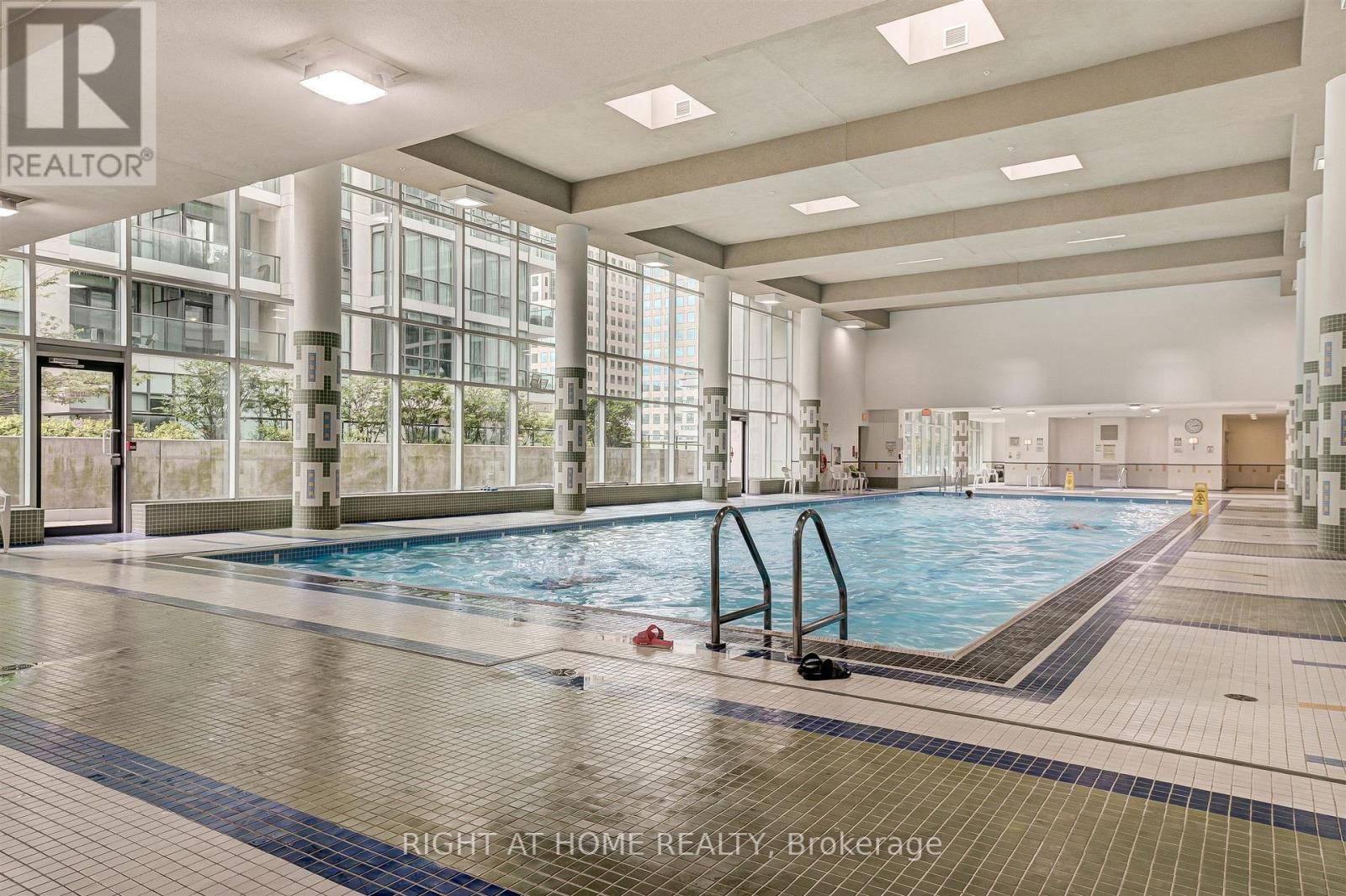 3805 - 16 Yonge Street, Toronto, Ontario  M5E 2A1 - Photo 33 - C12642314