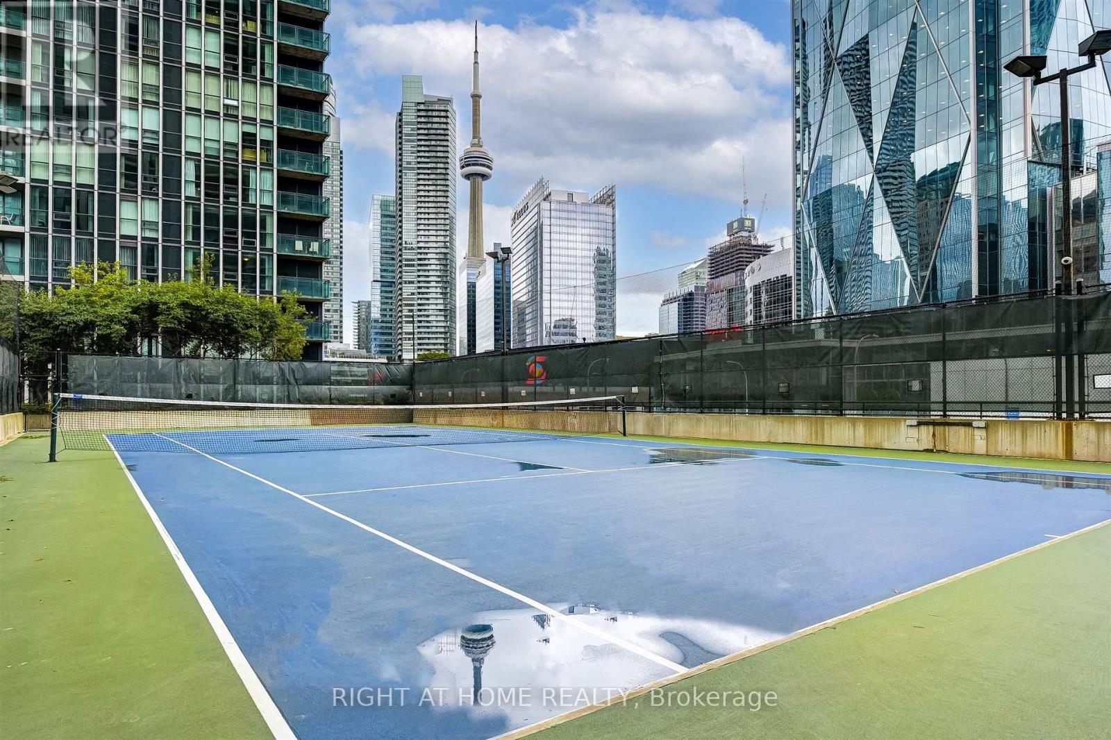 3805 - 16 Yonge Street, Toronto, Ontario  M5E 2A1 - Photo 35 - C12642314