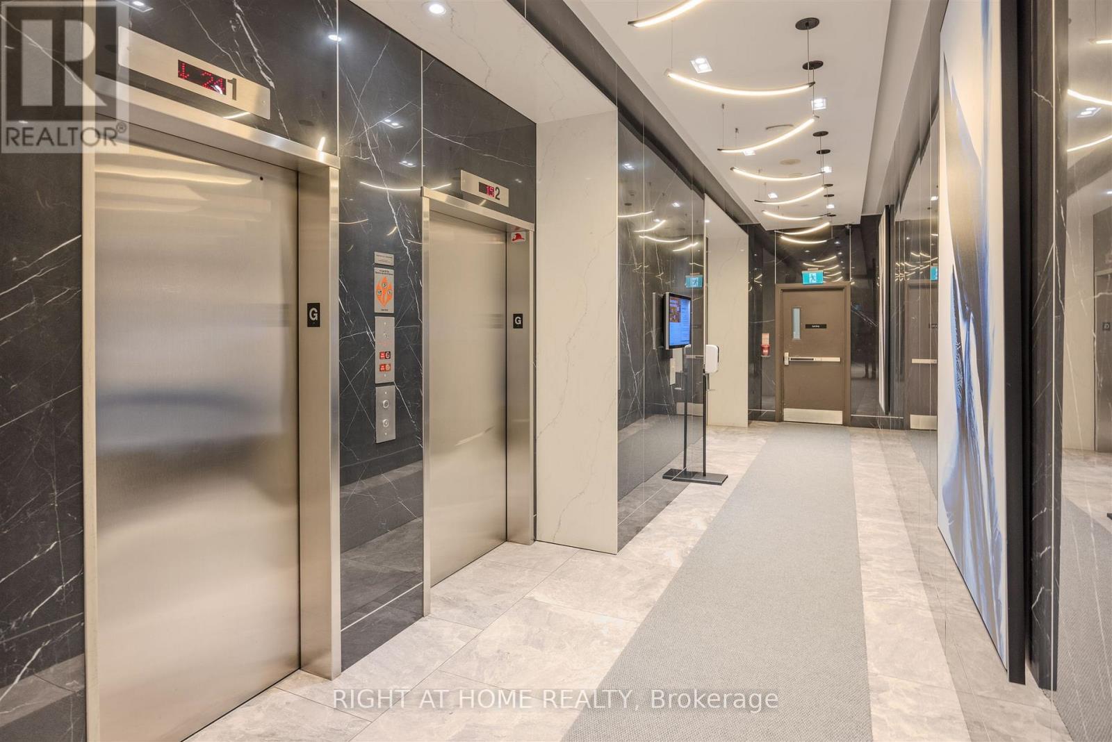 3805 - 16 Yonge Street, Toronto, Ontario  M5E 2A1 - Photo 5 - C12642314