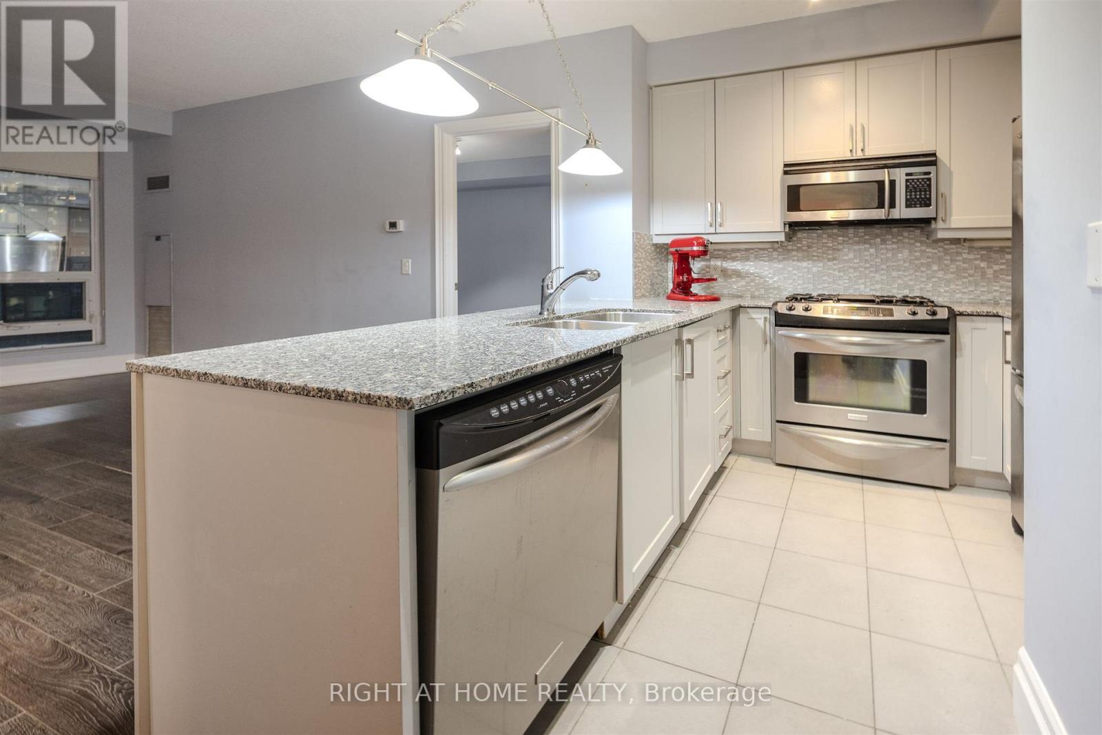 3805 - 16 Yonge Street, Toronto, Ontario  M5E 2A1 - Photo 7 - C12642314