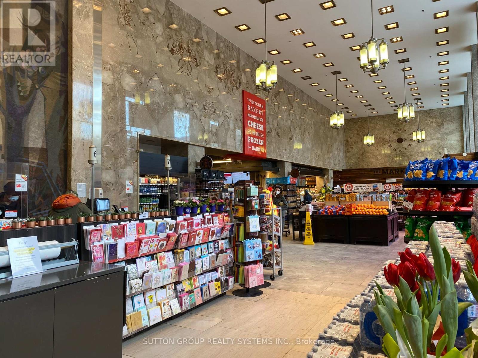 716 - 111 St Clair Avenue W, Toronto, Ontario  M4V 1N5 - Photo 33 - C12642328