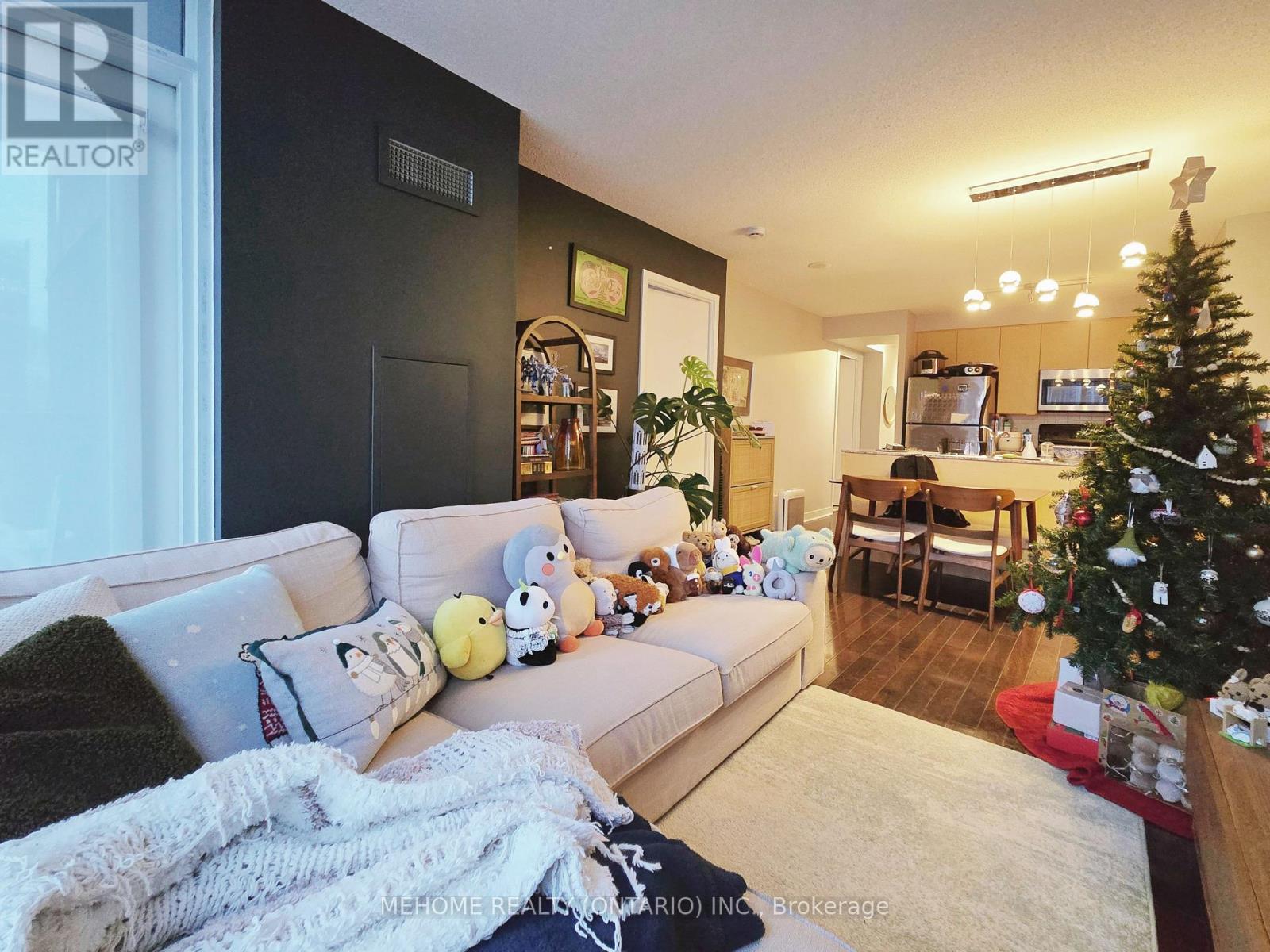 2302 - 11 Brunel Court, Toronto, Ontario  M5V 3Y3 - Photo 11 - C12642334