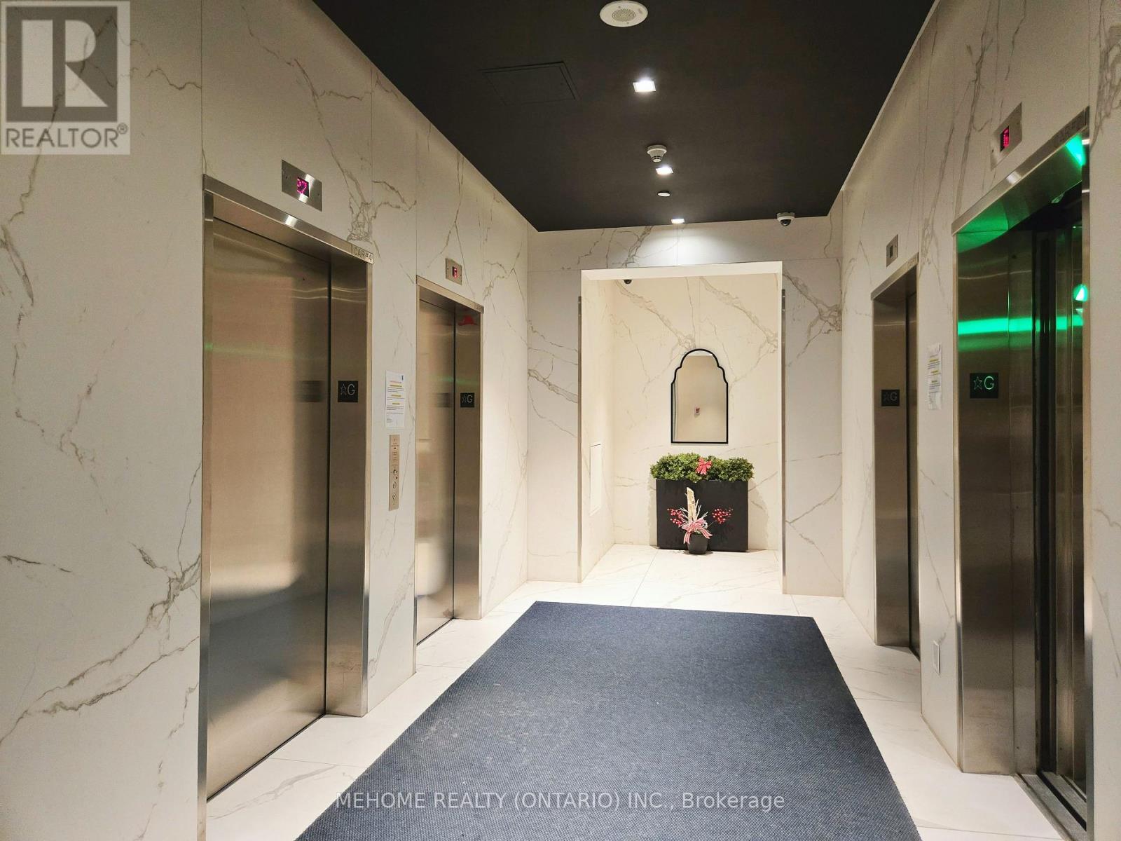 2302 - 11 Brunel Court, Toronto, Ontario  M5V 3Y3 - Photo 5 - C12642334