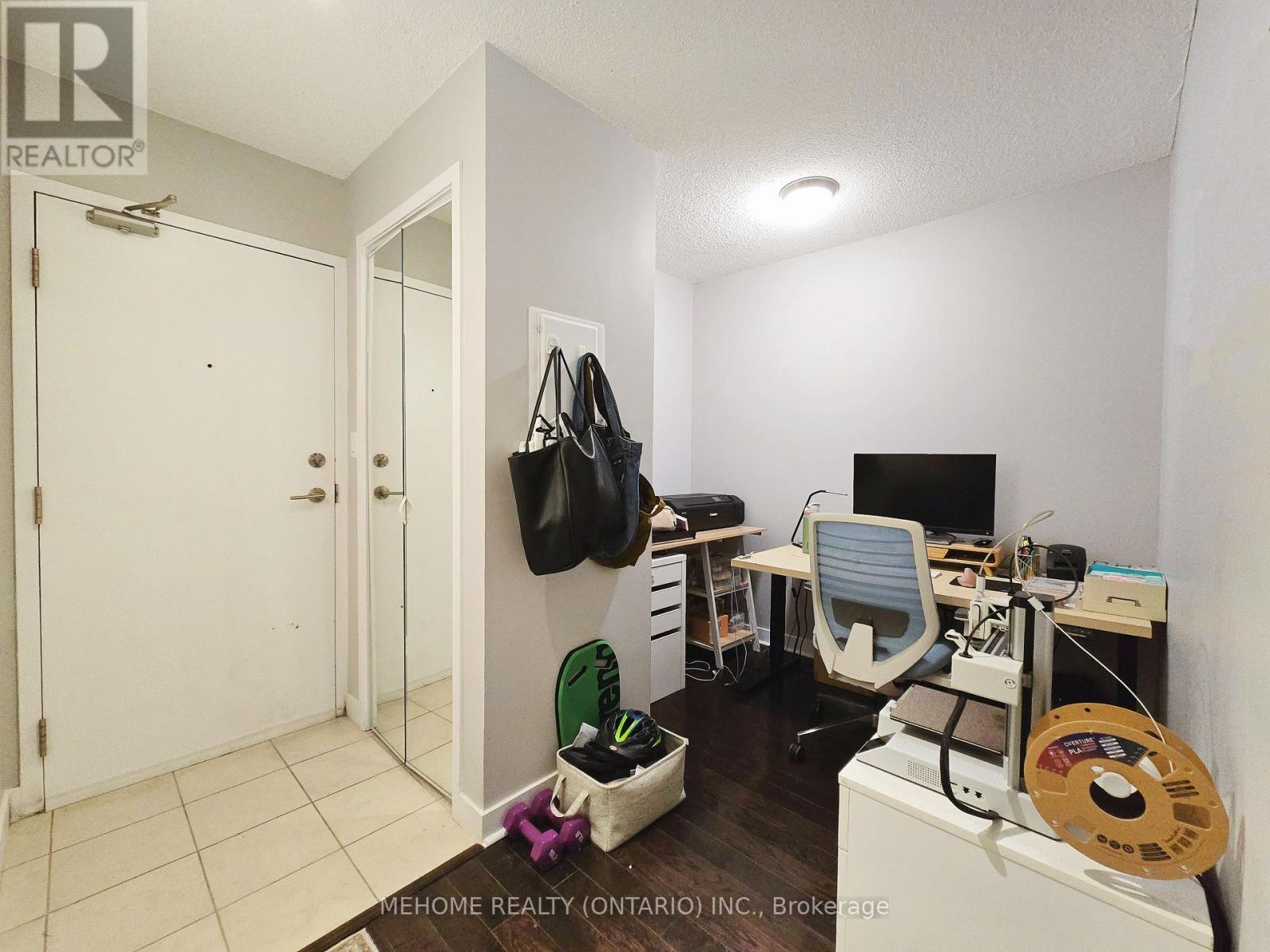2302 - 11 Brunel Court, Toronto, Ontario  M5V 3Y3 - Photo 7 - C12642334