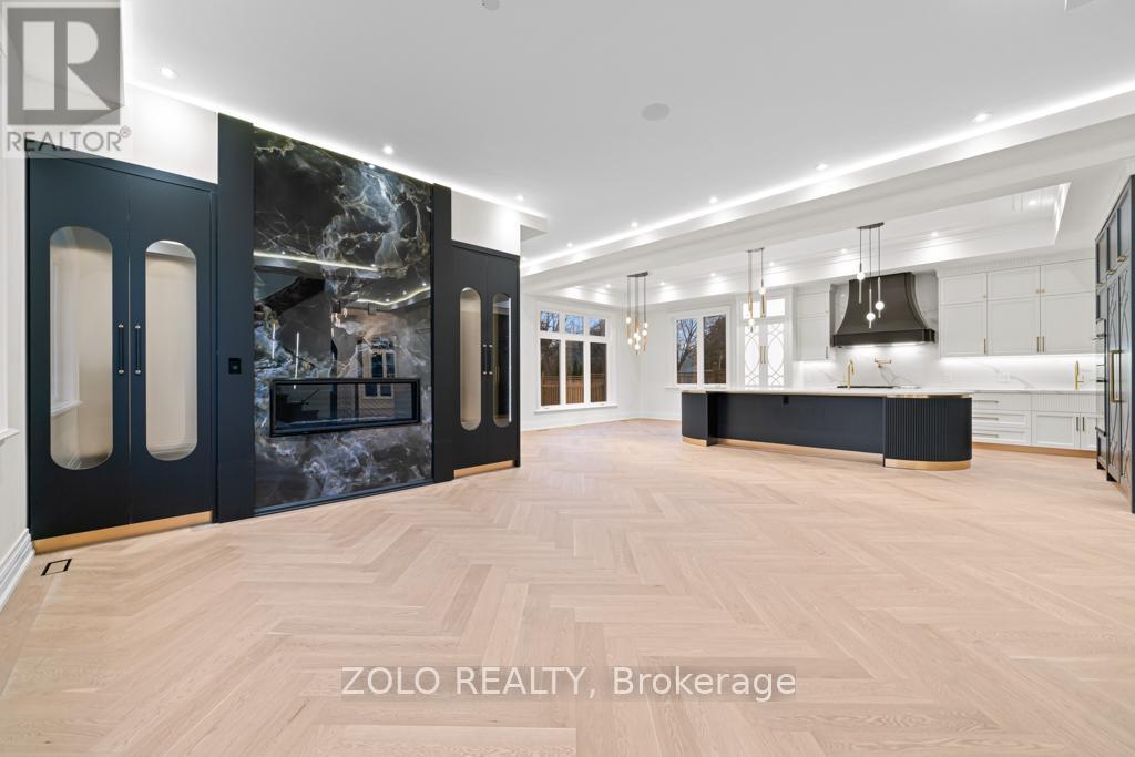 52 Child Drive, Aurora, Ontario  L4G 1Y5 - Photo 12 - N12642302