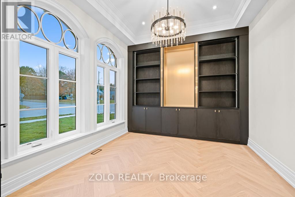 52 Child Drive, Aurora, Ontario  L4G 1Y5 - Photo 6 - N12642302