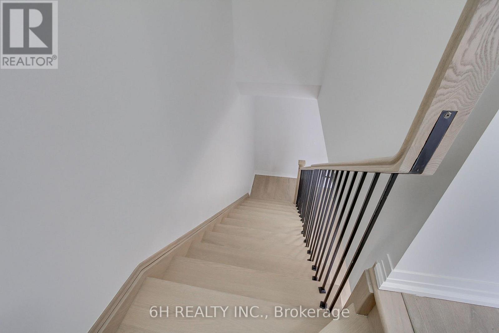 Lot 31 - 42 Harold Wilson Lane, Richmond Hill, Ontario  L4S 1N5 - Photo 17 - N12642320