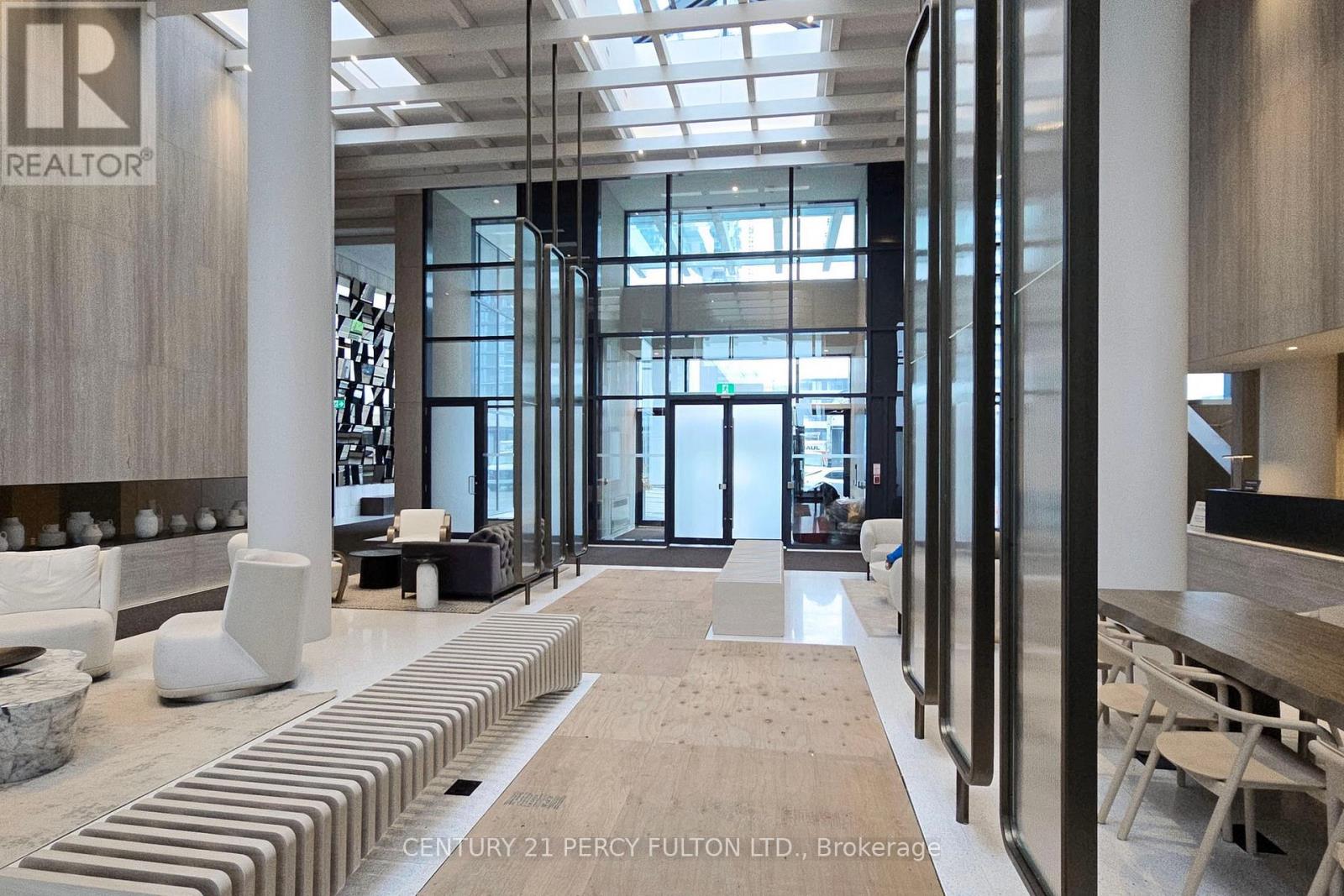 2108 - 225 Commerce Street, Vaughan, Ontario  L4K 0P9 - Photo 3 - N12642330