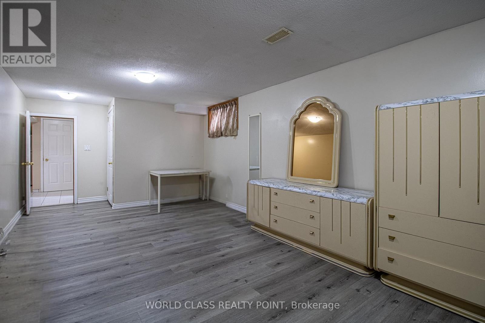 3209 Weston Road, Toronto, Ontario  M9M 2T4 - Photo 6 - W12642306