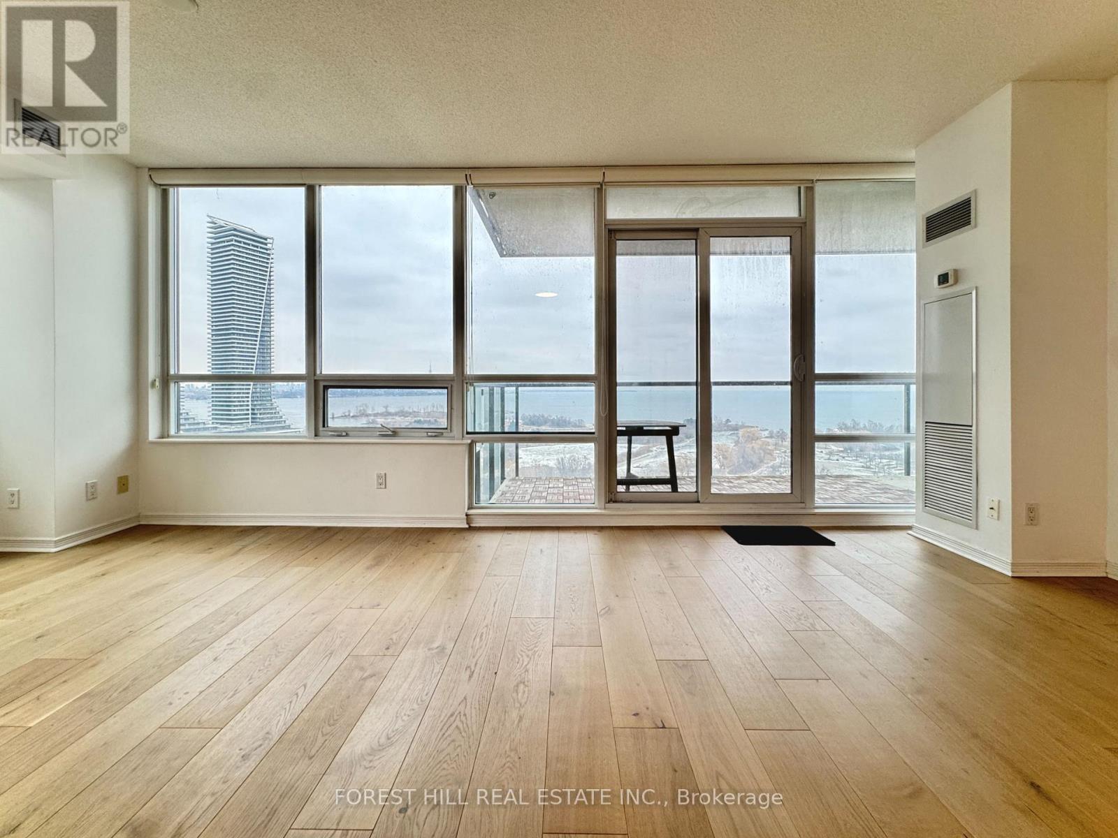 1806 - 2240 Lake Shore Boulevard W, Toronto (Mimico), Ontario  M8V 0B1 - Photo 5 - W12642318