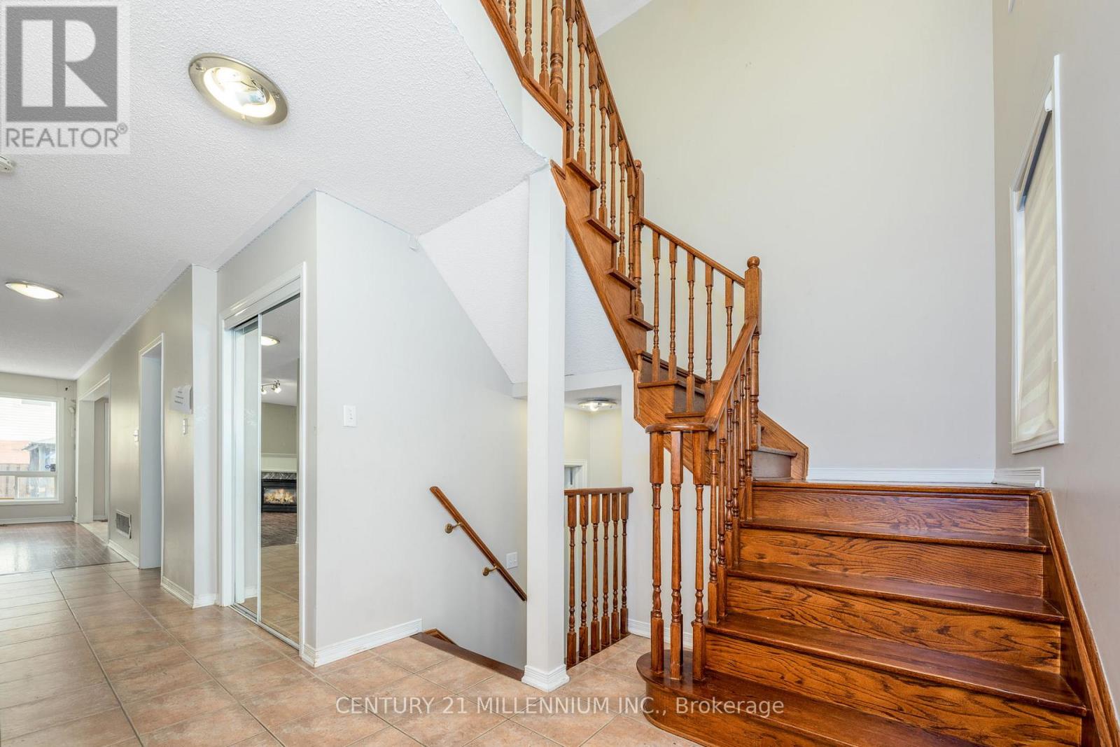 15 Tundra Swan Road, Brampton, Ontario  L6R 3L4 - Photo 14 - W12642342