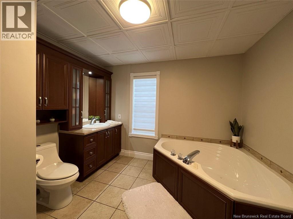 99 Des Érables Avenue, Clair, New Brunswick  E7A 2B9 - Photo 21 - NB131351