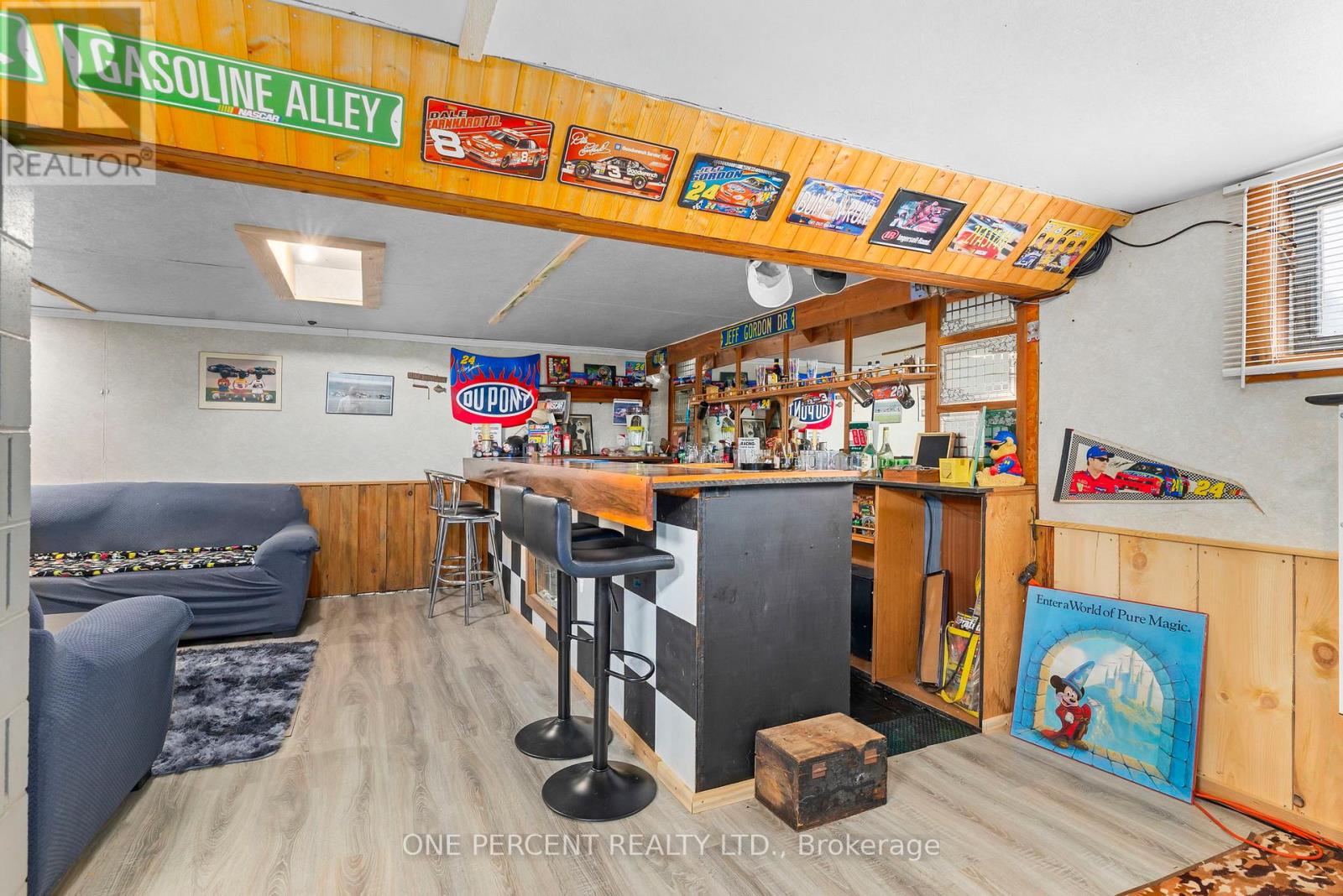 6077 Hwy 35, Kawartha Lakes, Ontario  K0M 1N0 - Photo 18 - X12642316