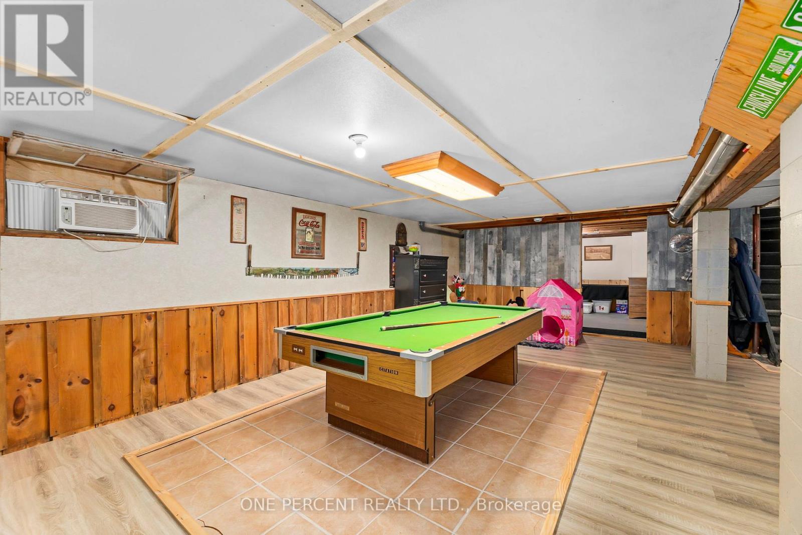 6077 Hwy 35, Kawartha Lakes, Ontario  K0M 1N0 - Photo 21 - X12642316