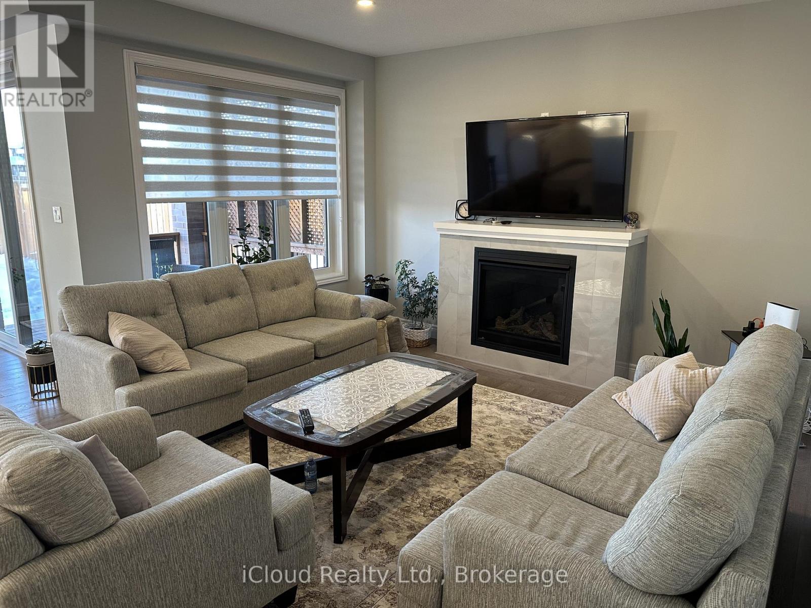 106 Queensgate Crescent, Woolwich, Ontario  N0B 1M0 - Photo 17 - X12642326