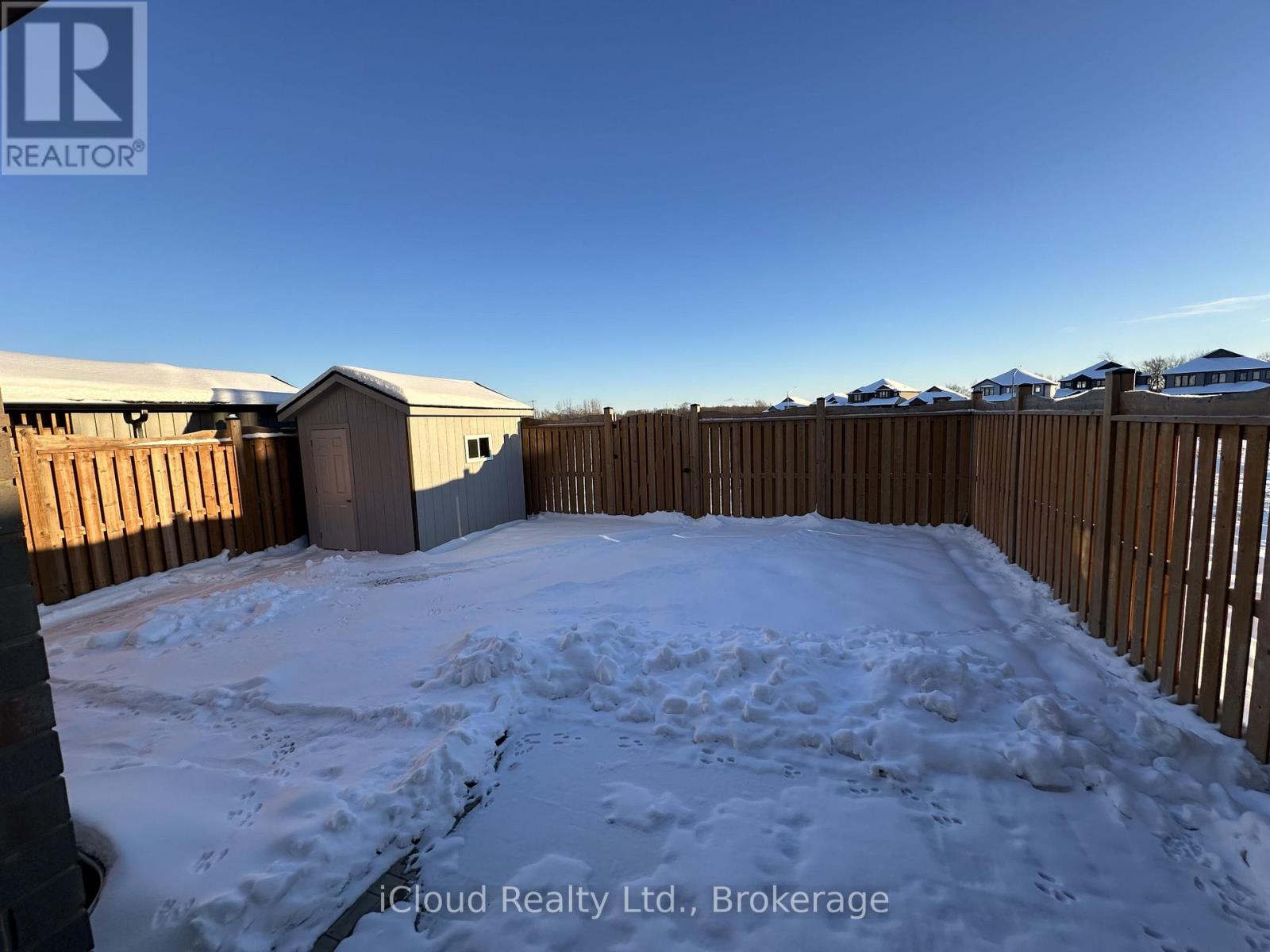 106 Queensgate Crescent, Woolwich, Ontario  N0B 1M0 - Photo 37 - X12642326