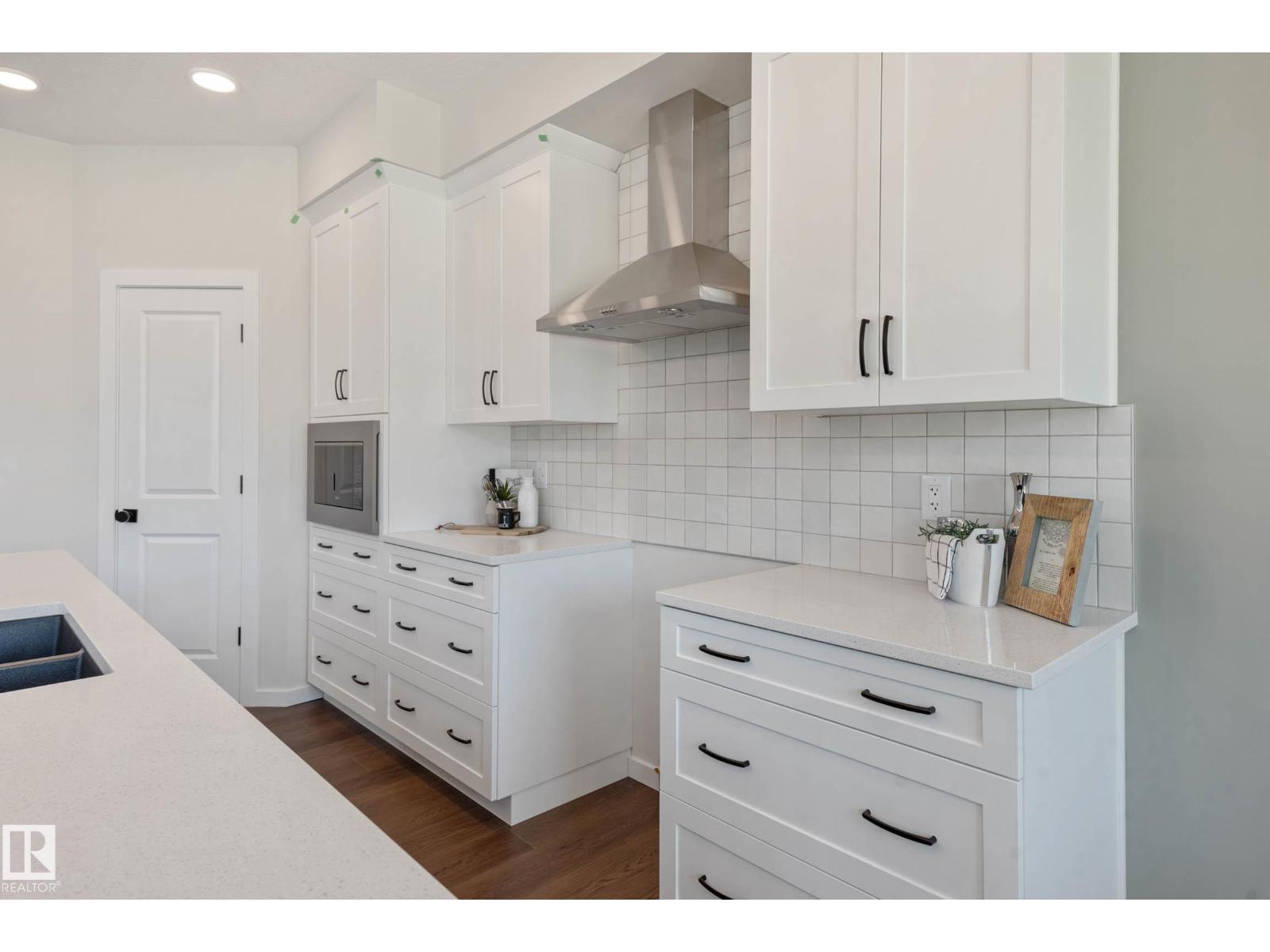 8136 230 Street Nw, Edmonton, Alberta  T5T 7Y1 - Photo 8 - E4463365