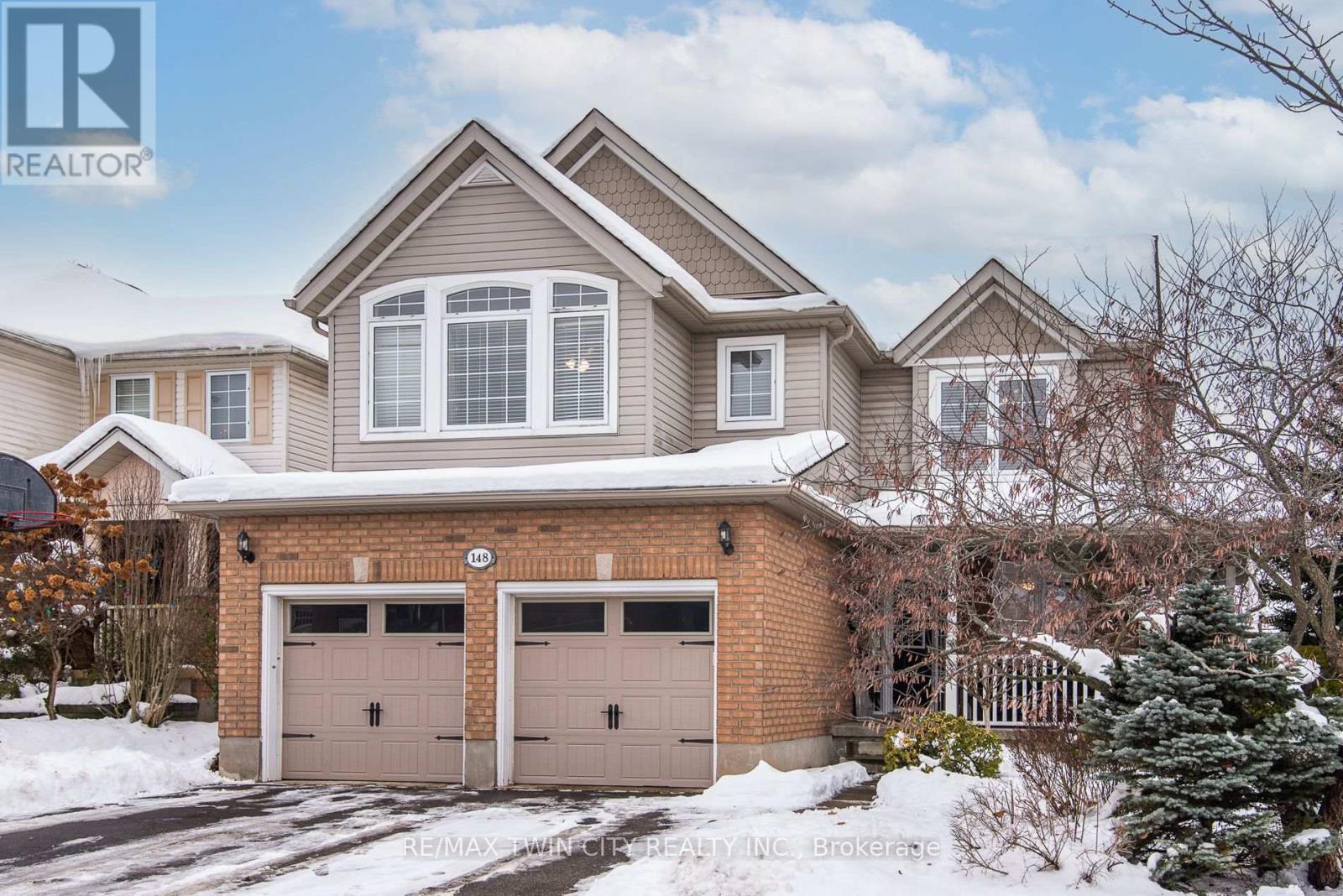 148 WINDING WOOD CRESCENT, Kitchener, Ontario