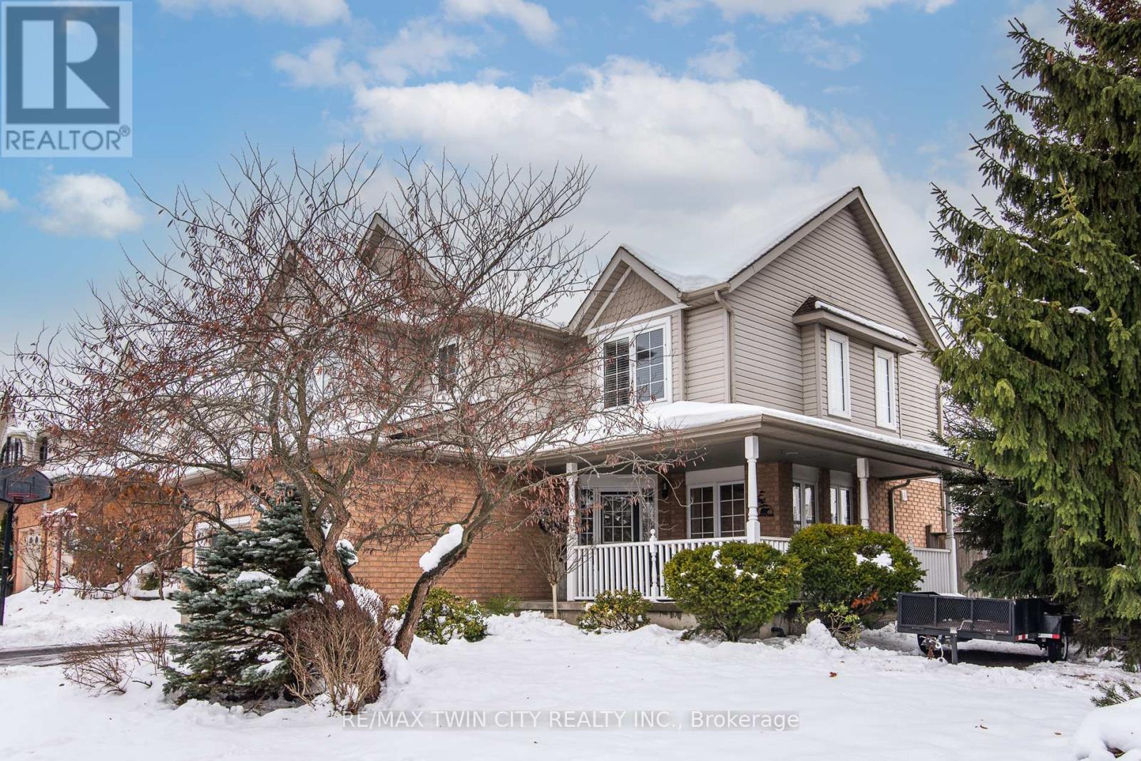 148 Winding Wood Crescent, Kitchener, Ontario  N2P 2L6 - Photo 2 - X12642346