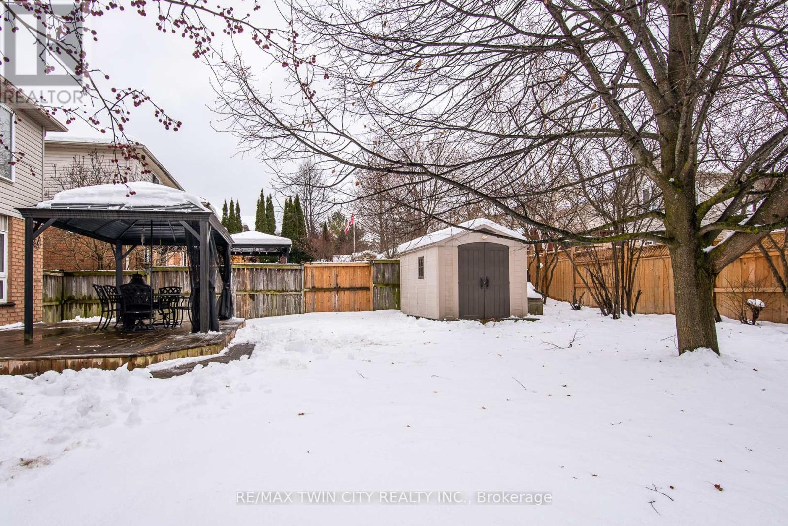 148 Winding Wood Crescent, Kitchener, Ontario  N2P 2L6 - Photo 8 - X12642346