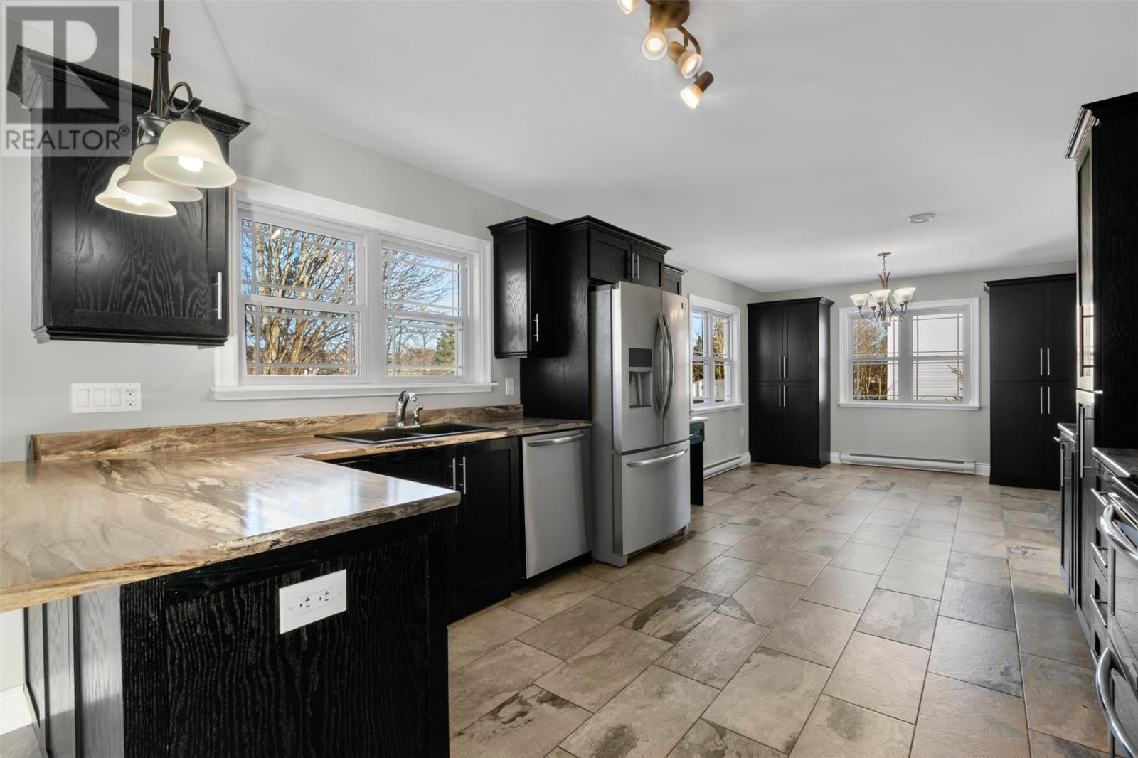 24 Whites Road, Carbonear, Newfoundland & Labrador  A1Y 1A4 - Photo 2 - 1293343